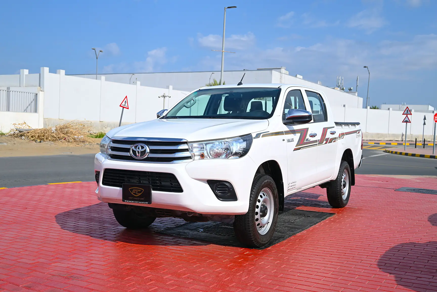 Toyota Hilux Gl Double Cabin 2.7l 4x4 (petrol)