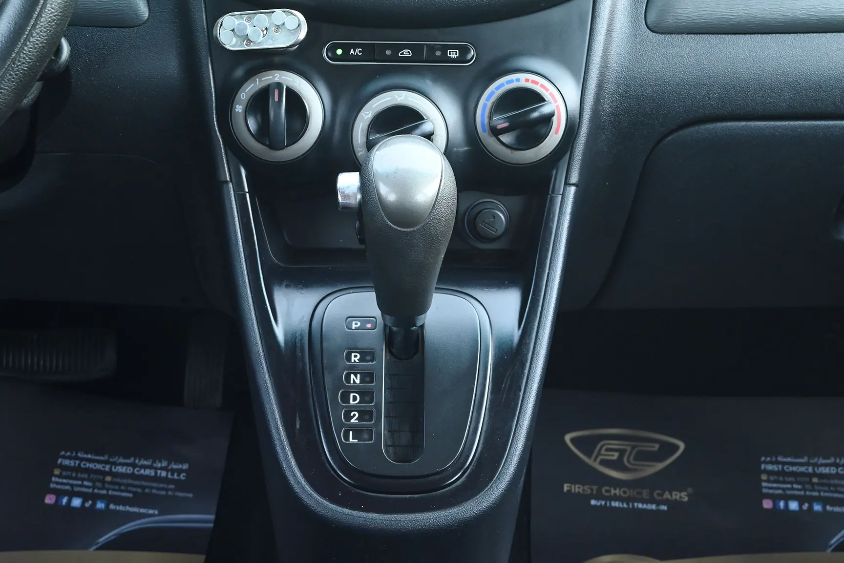 Used 2015 Hyundai i10 GL Silver – Center Console & Gear Shifter at First Choice Cars Sharjah