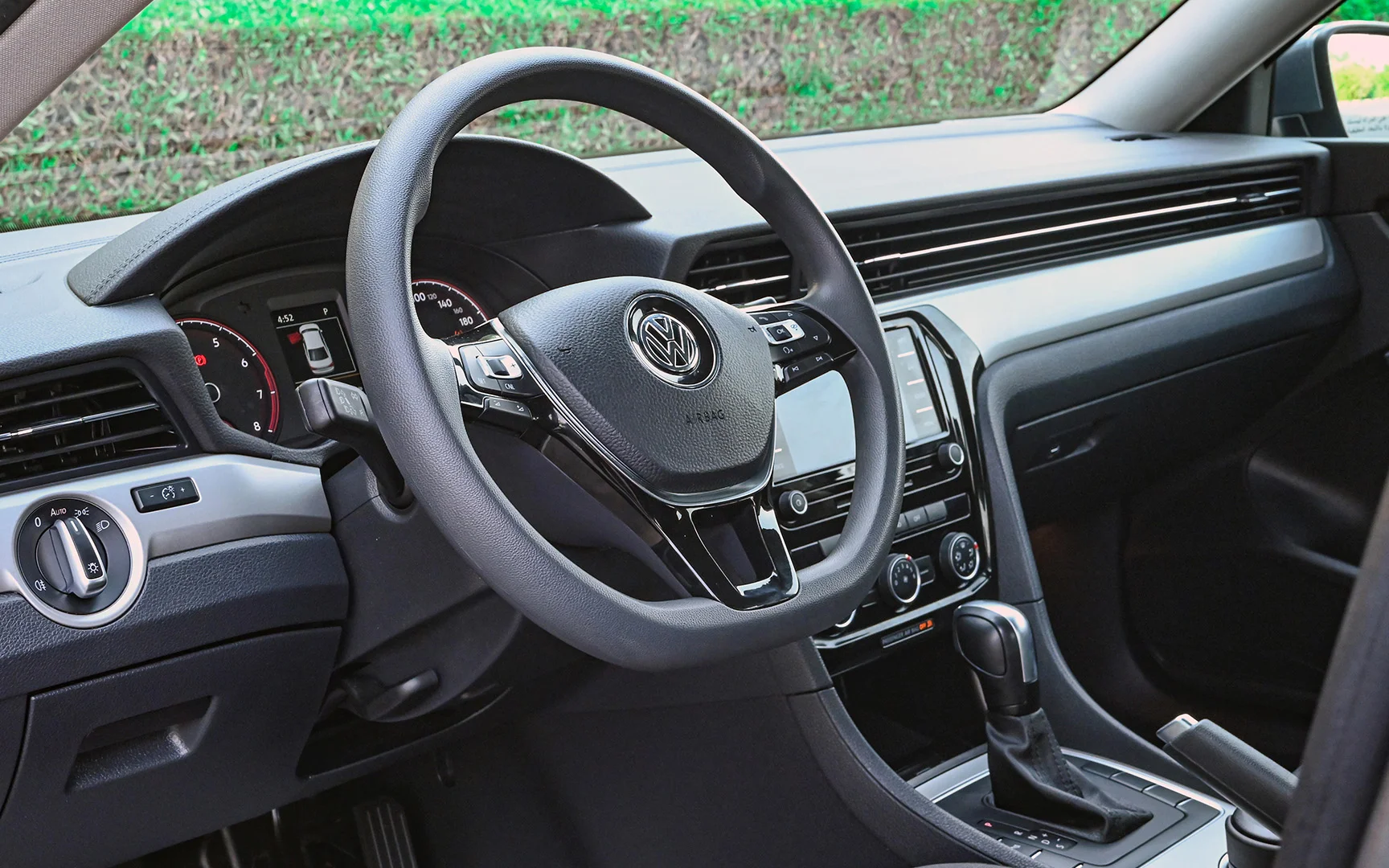 Volkswagen PASSAT Comfortline 2020 - Image 16