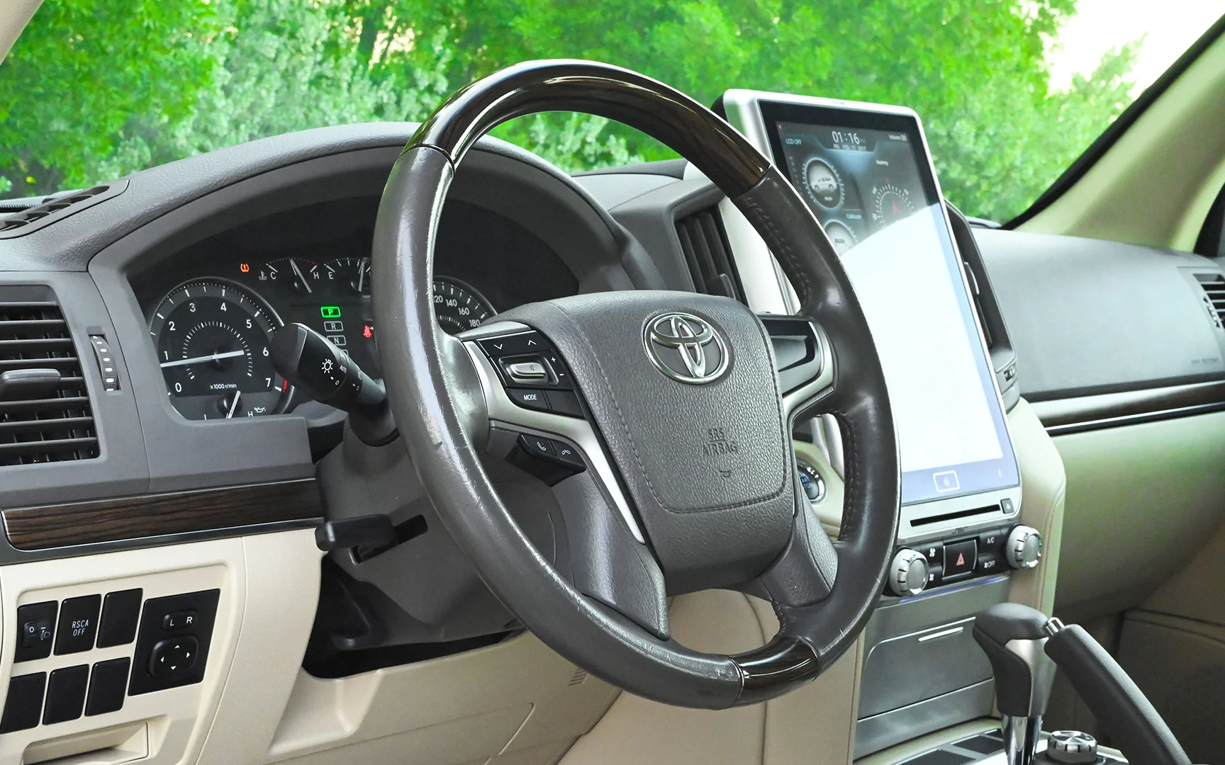 Toyota Land Cruiser Land Cruiser GXR 4.6L V8  2021