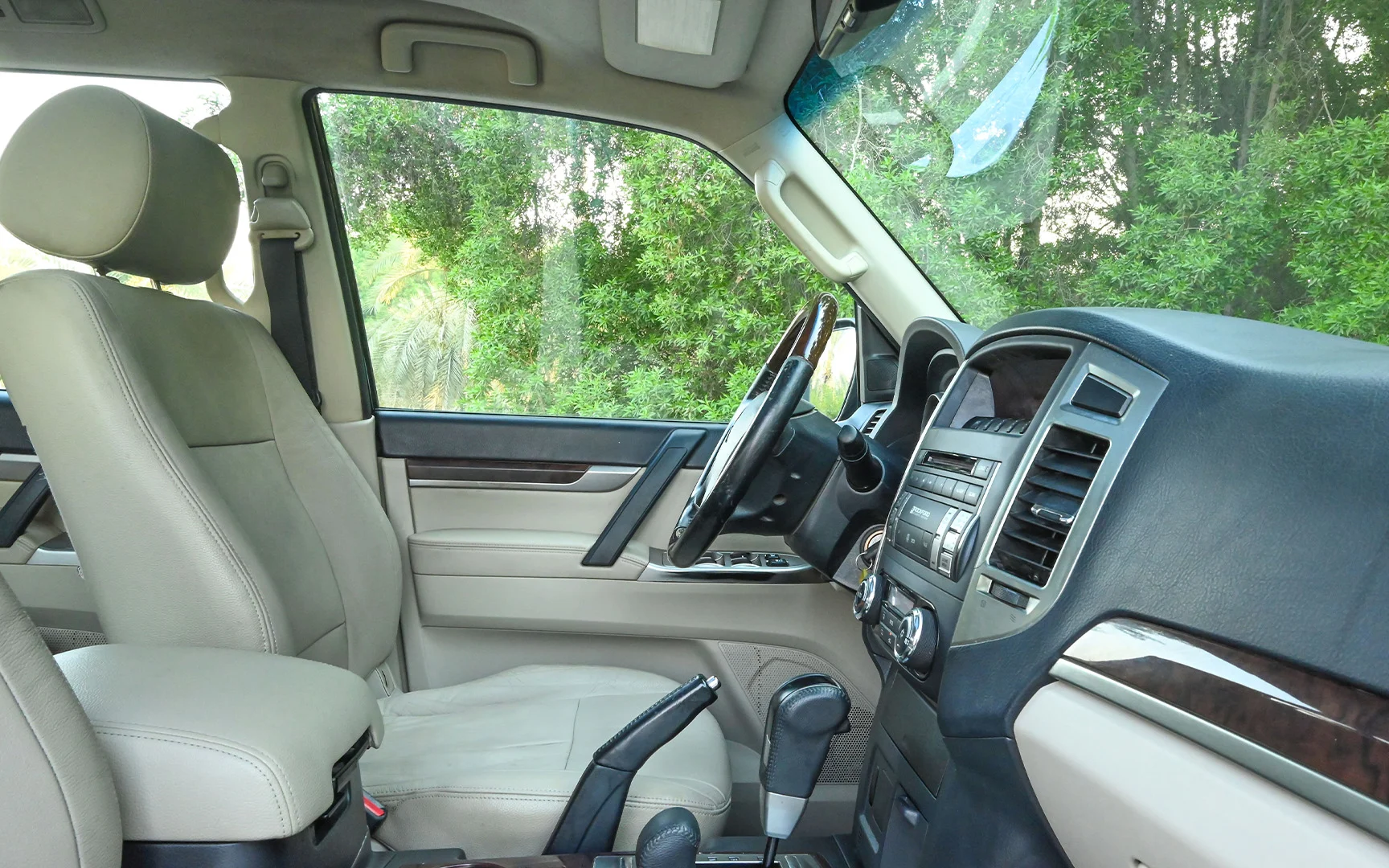 Mitsubishi PAJERO PAJERO Gls 2015