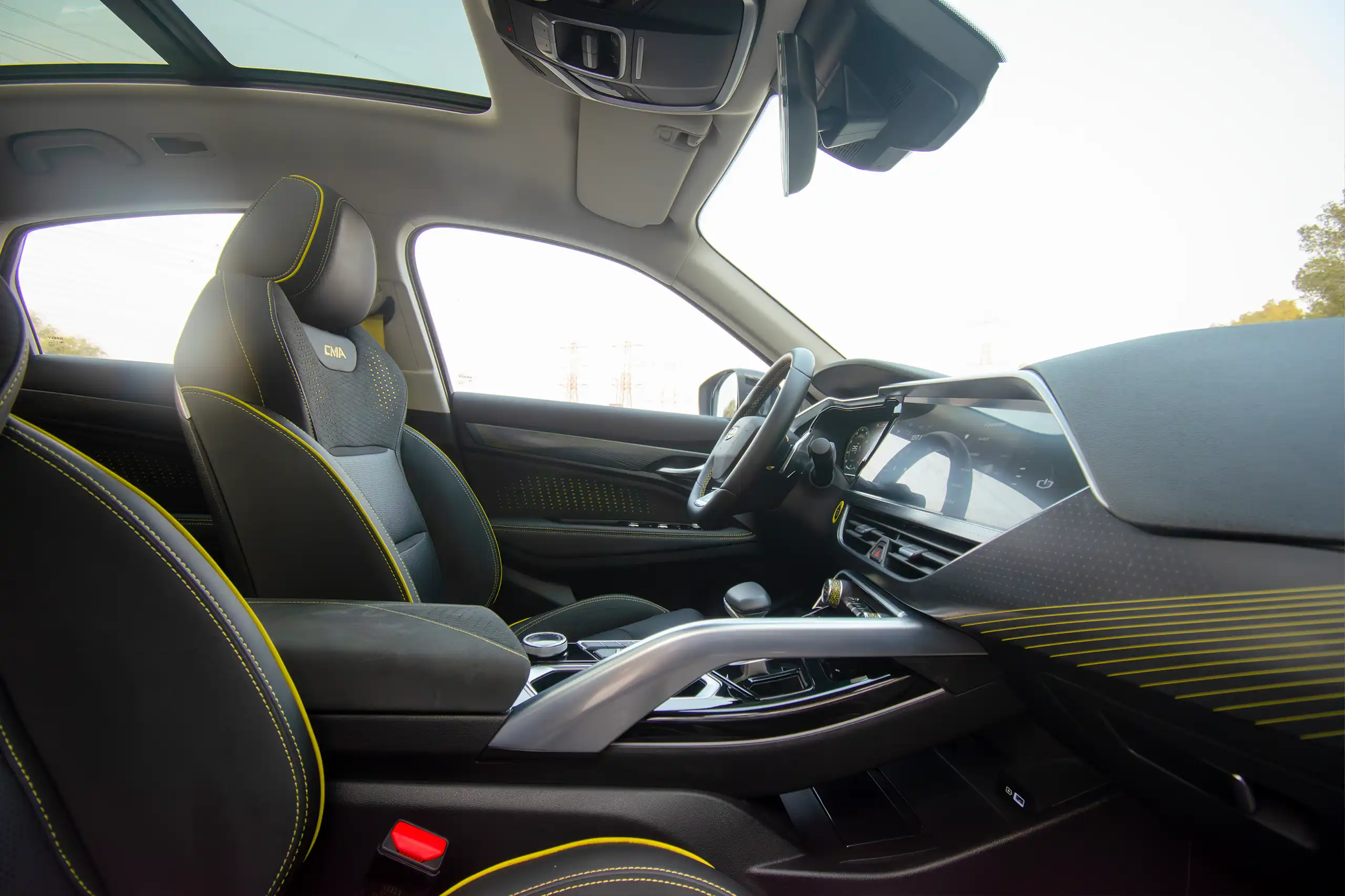 2024 Geely Tugella GF+ - Image 2