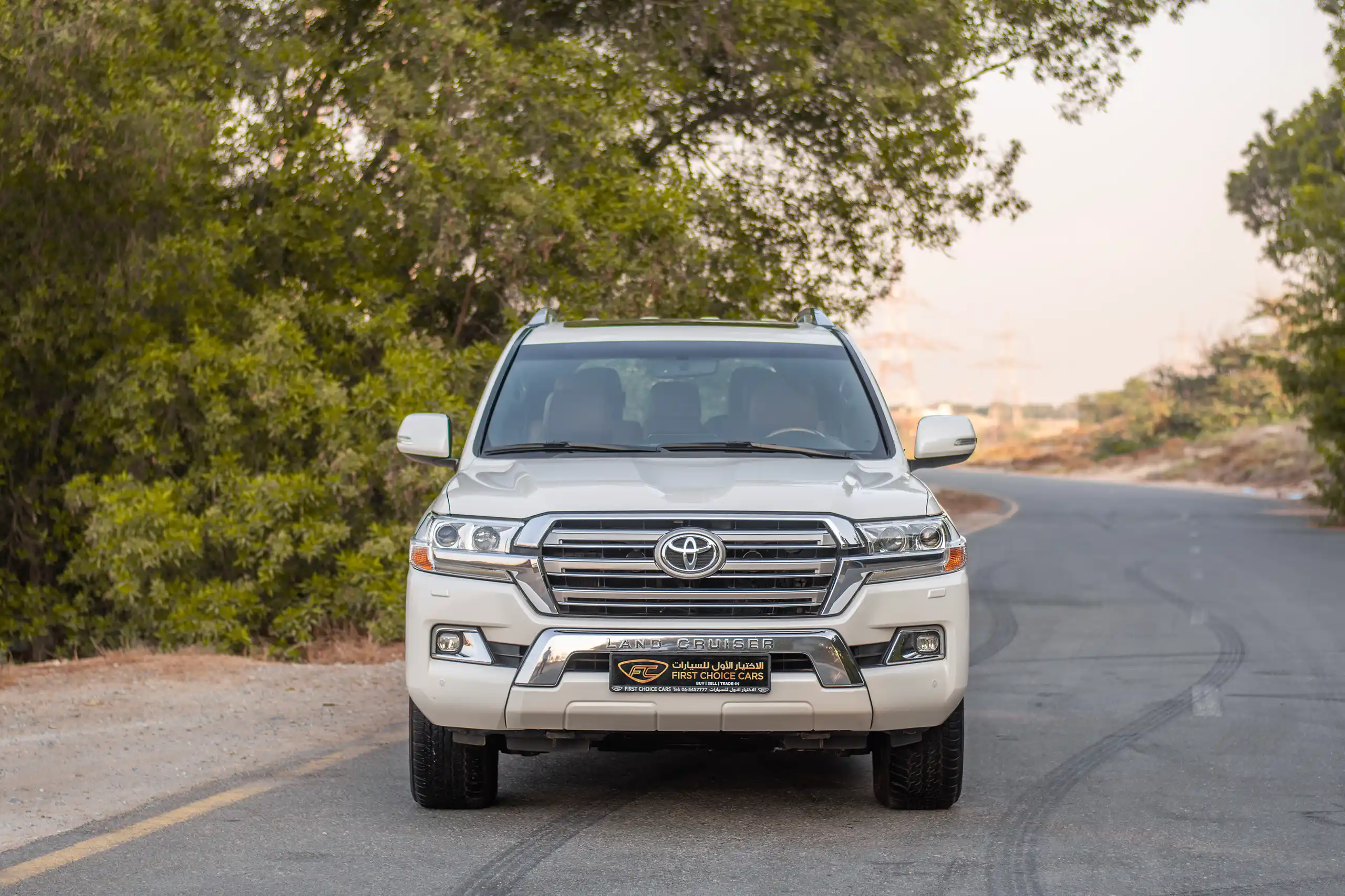 Used 2016 Toyota Land Cruiser GXR White – Front View at First Choice Cars Sharjah