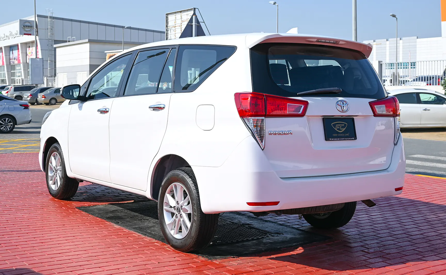 Toyota Innova Innova SE 2019