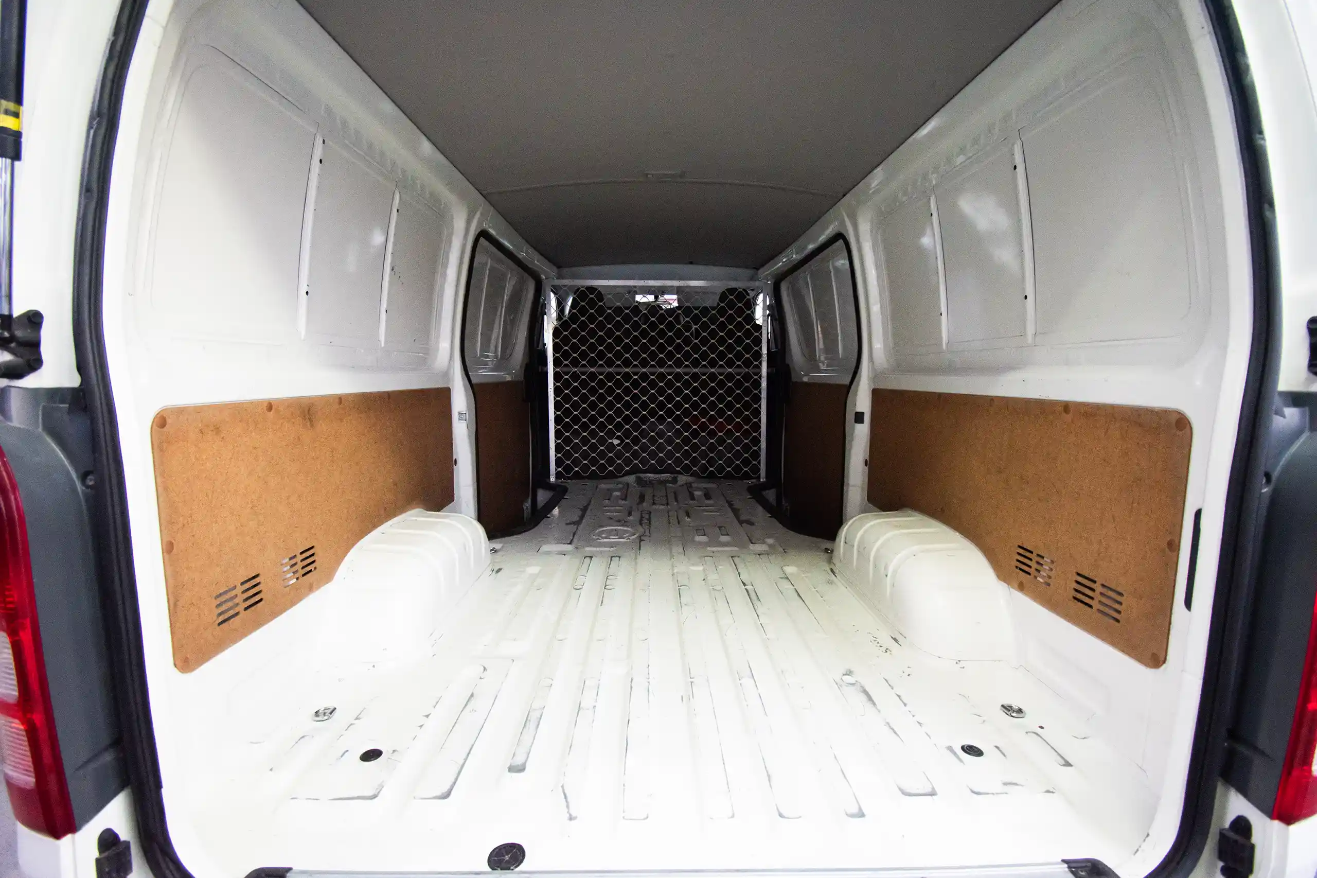 Used 2022 Toyota Hiace GL Std Roof 3 STR Panel Van White – Cargo Box Inside View at First Choice Cars Sharjah