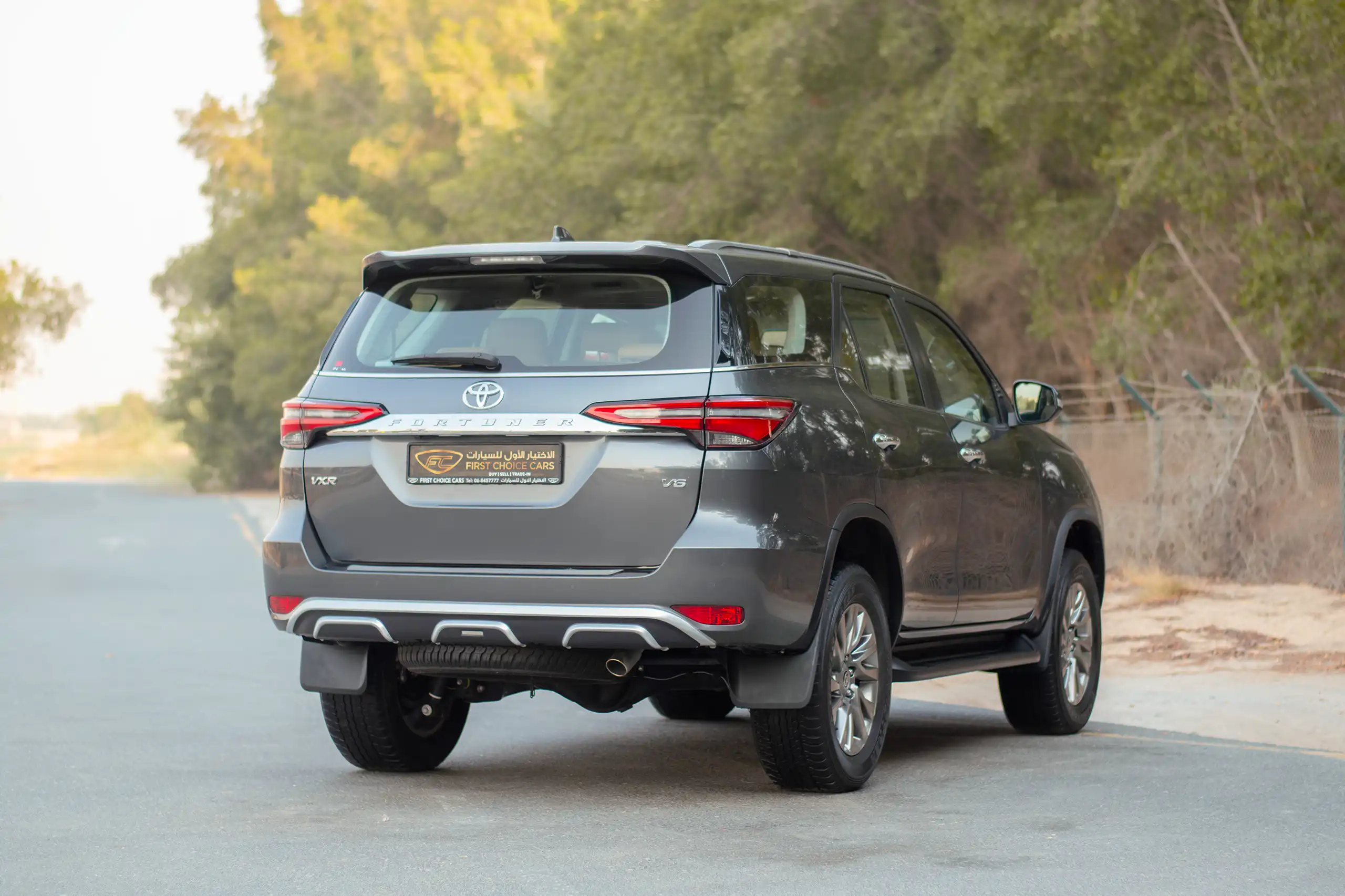 Used 2022 Toyota Fortuner 4.0L VXR Grey – Right Back Diagonal (45°) View at First Choice Cars Sharjah