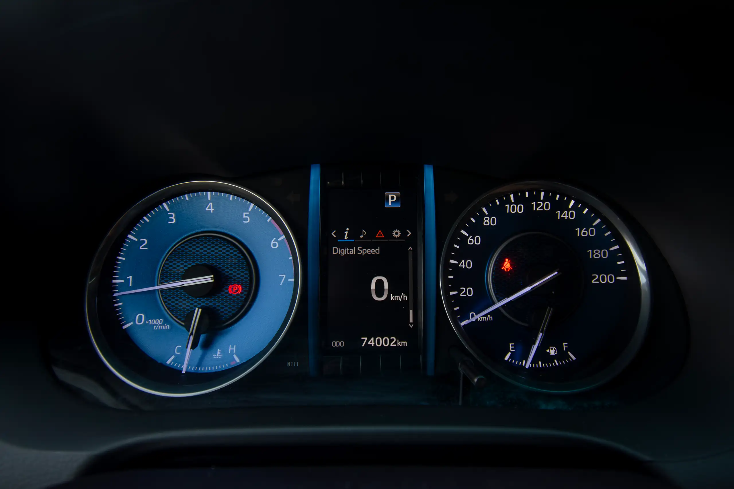 Used 2022 Toyota Fortuner 4.0L VXR Grey – Odometer / Mileage Reading View at First Choice Cars Sharjah