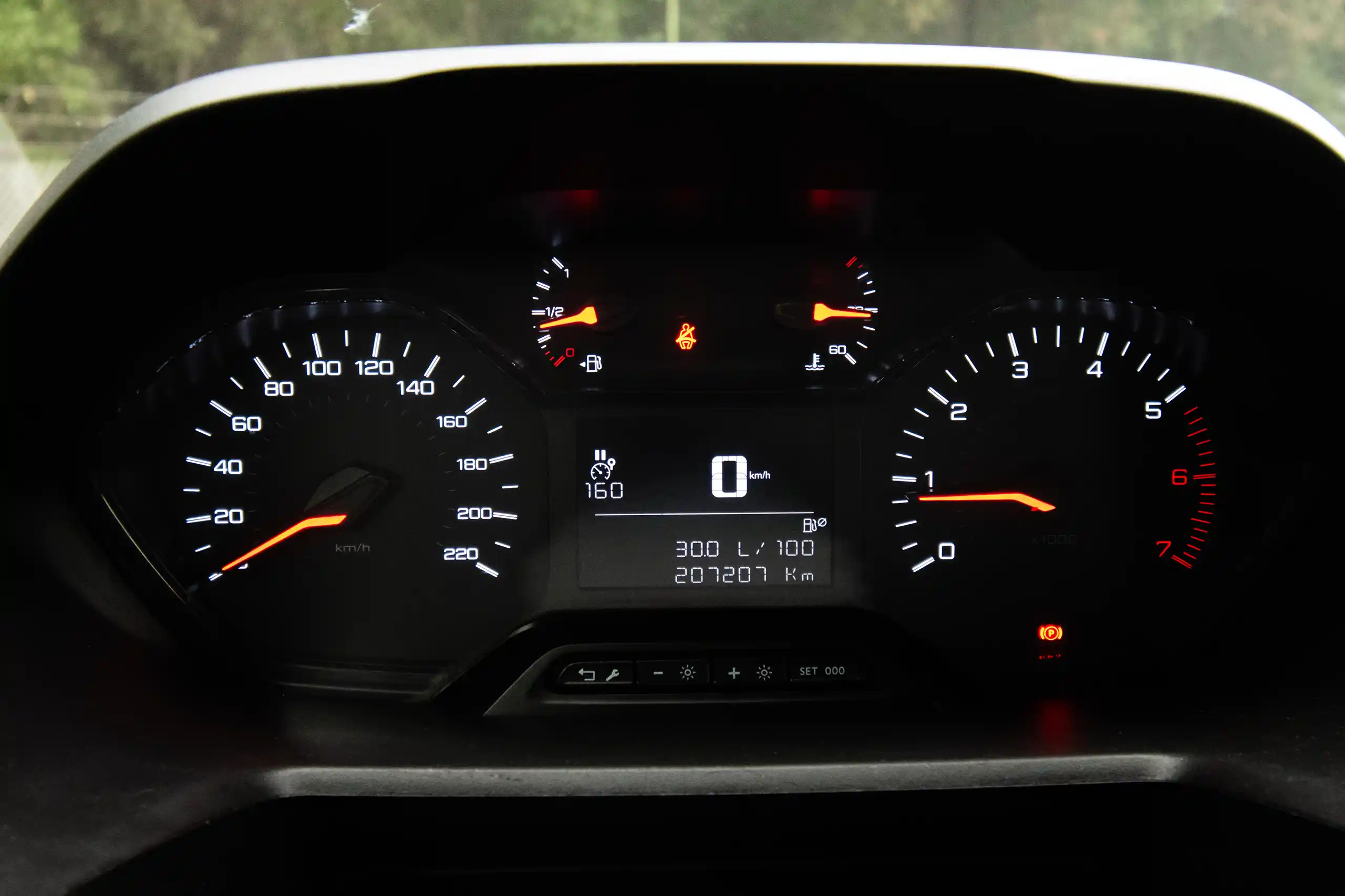 Used 2022 Peugeot Partner Standard White – Odometer / Mileage Reading View at First Choice Cars Sharjah