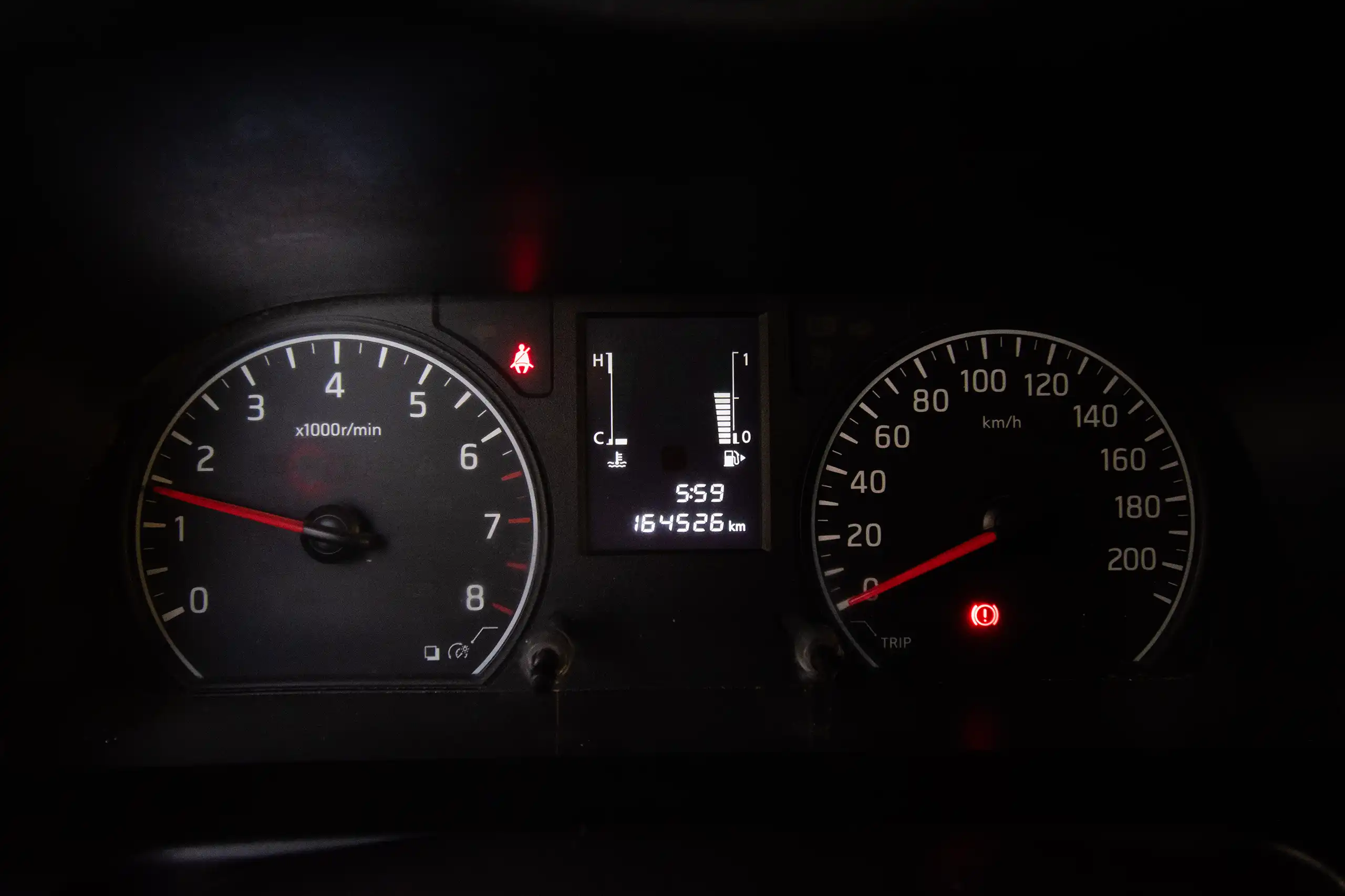 Used 2022 Nissan Urvan Panel Van S/R White – Odometer / Mileage Reading View at First Choice Cars Sharjah