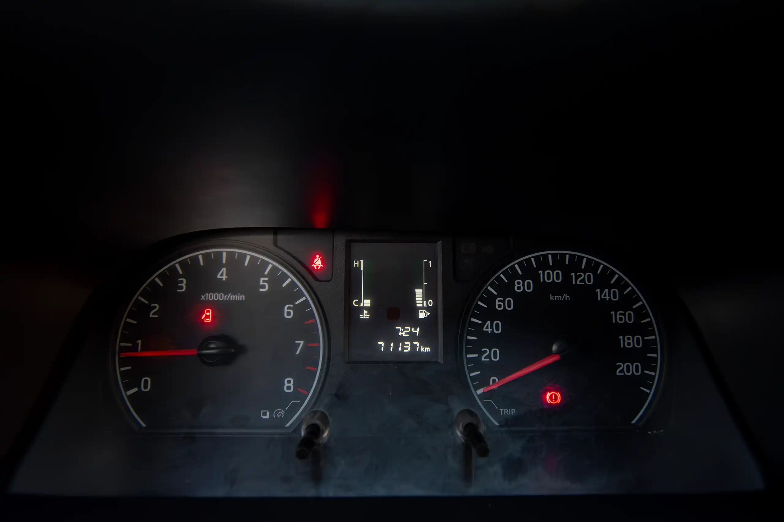 Used 2022 Nissan Urvan Panel Van S/R White – Odometer / Mileage Reading View at First Choice Cars Sharjah