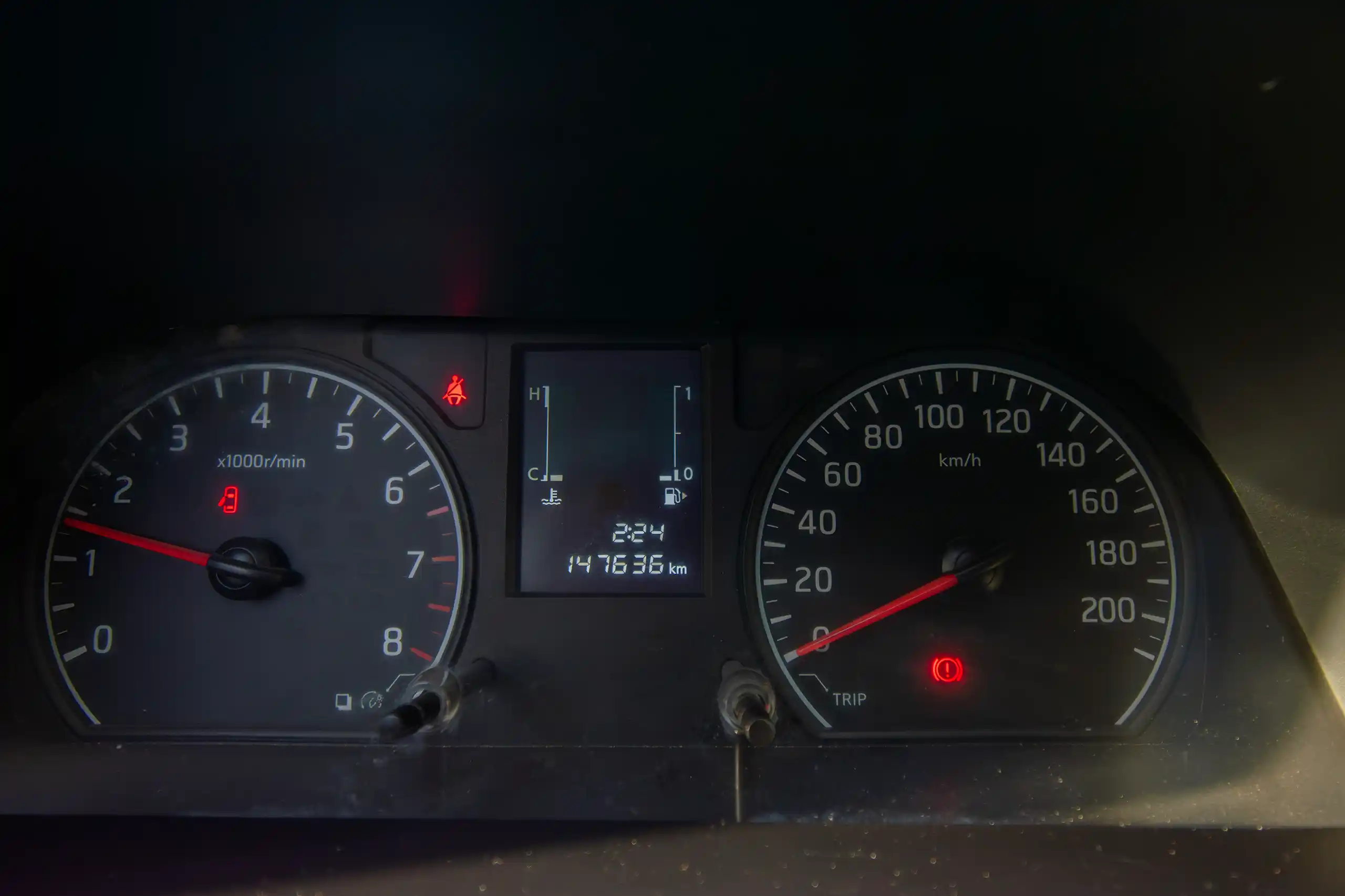 Used 2022 Nissan Urvan Panel Van H/R White – Odometer / Mileage Reading View at First Choice Cars Sharjah