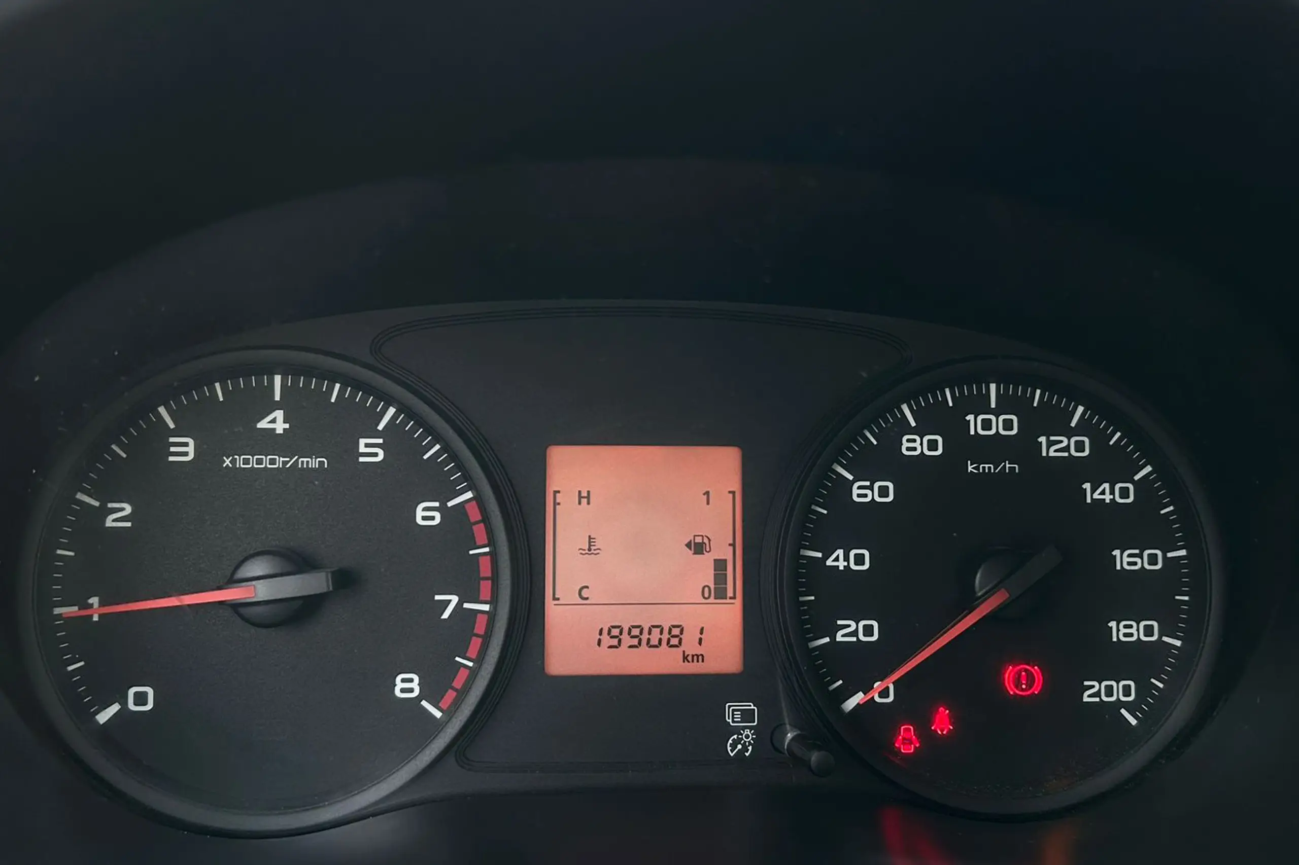 Used 2023 Mitsubishi L200 Double Cab GLX White – Odometer / Mileage Reading View at First Choice Cars Sharjah