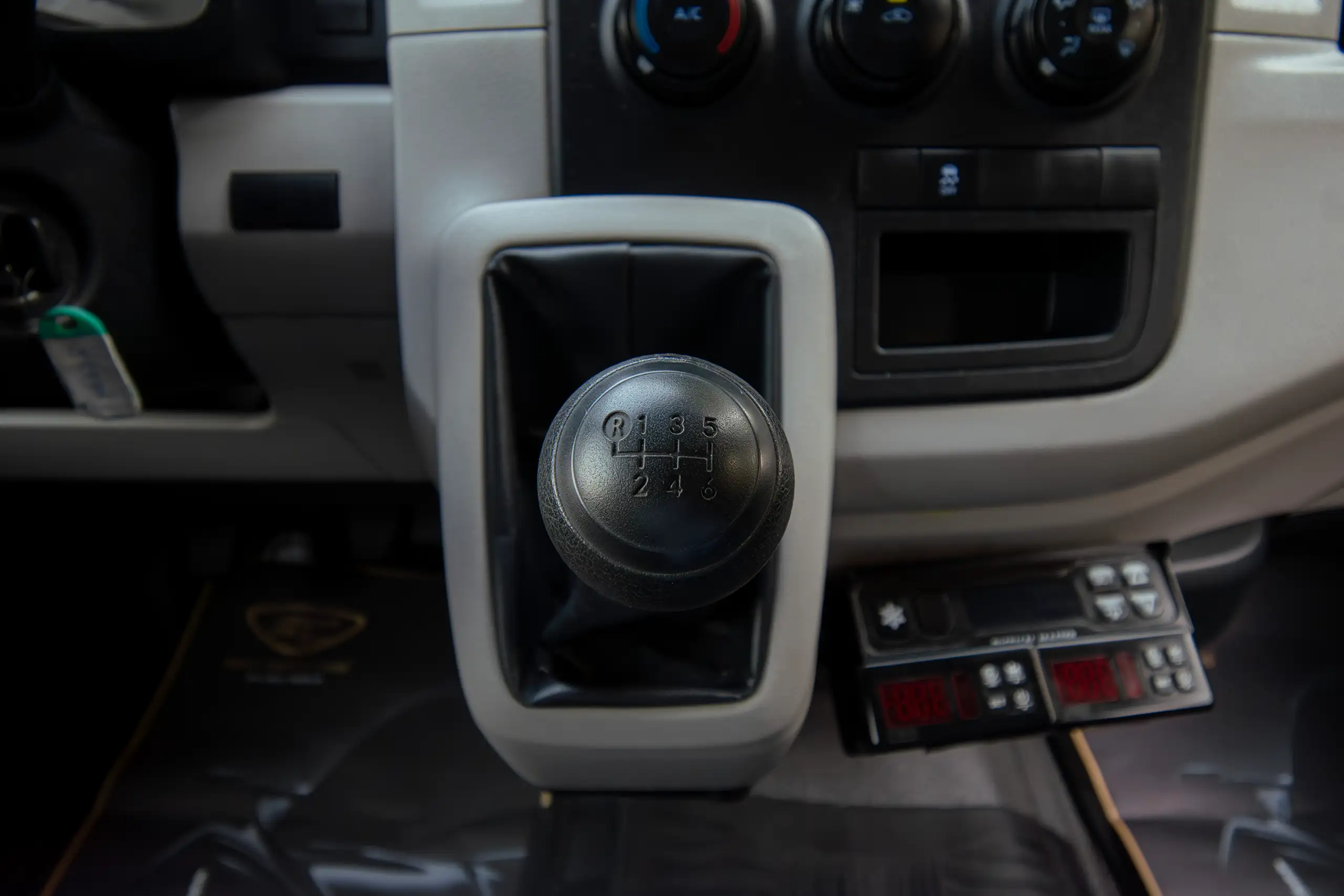 Used 2020 Toyota Hiace GL- High Roof Yellow – Center Console & Gear Shifter at First Choice Cars Sharjah