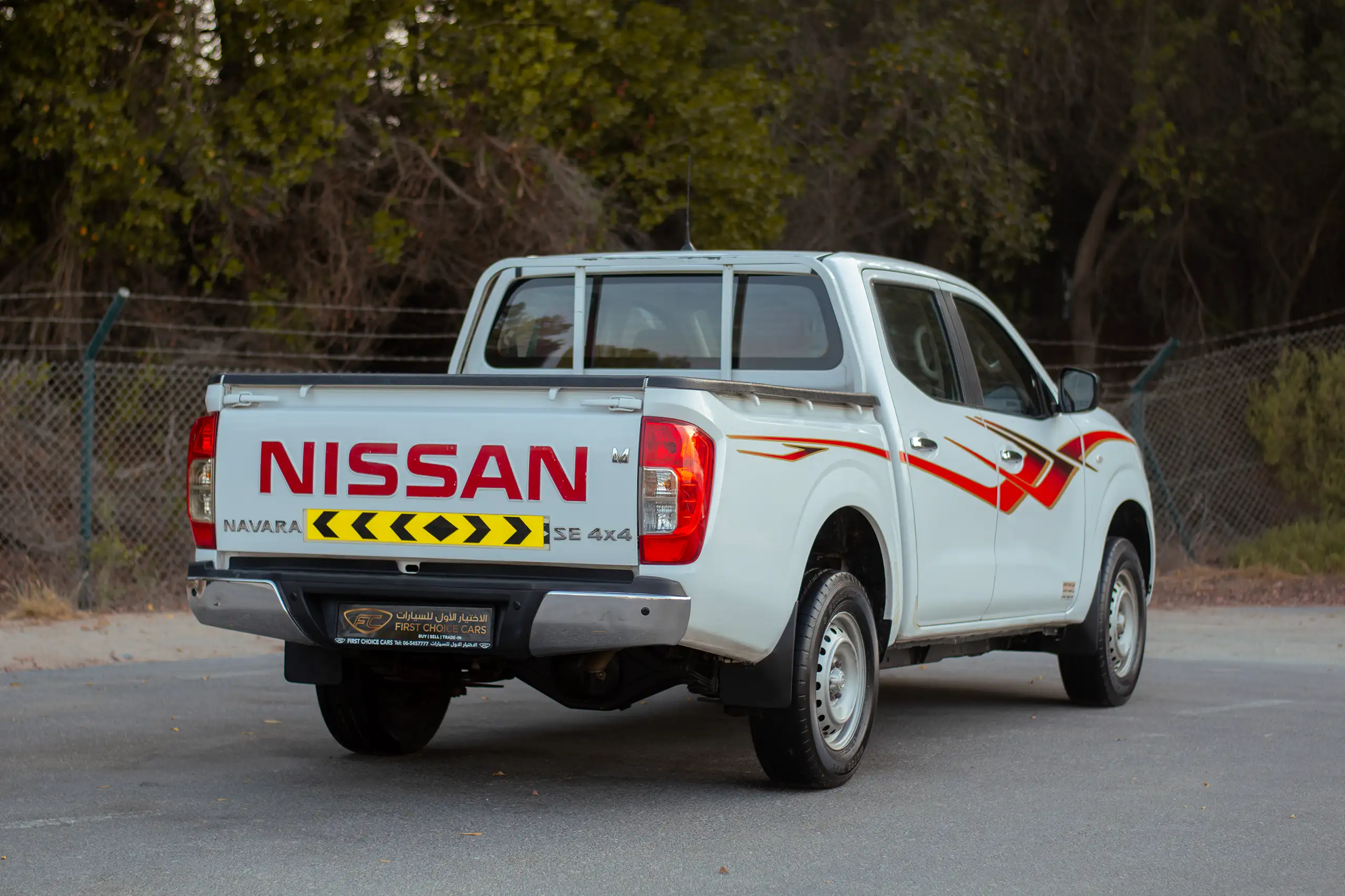 Used 2019 Nissan Navara SE 4x4 White – Right Back Diagonal (45°) View at First Choice Cars Sharjah