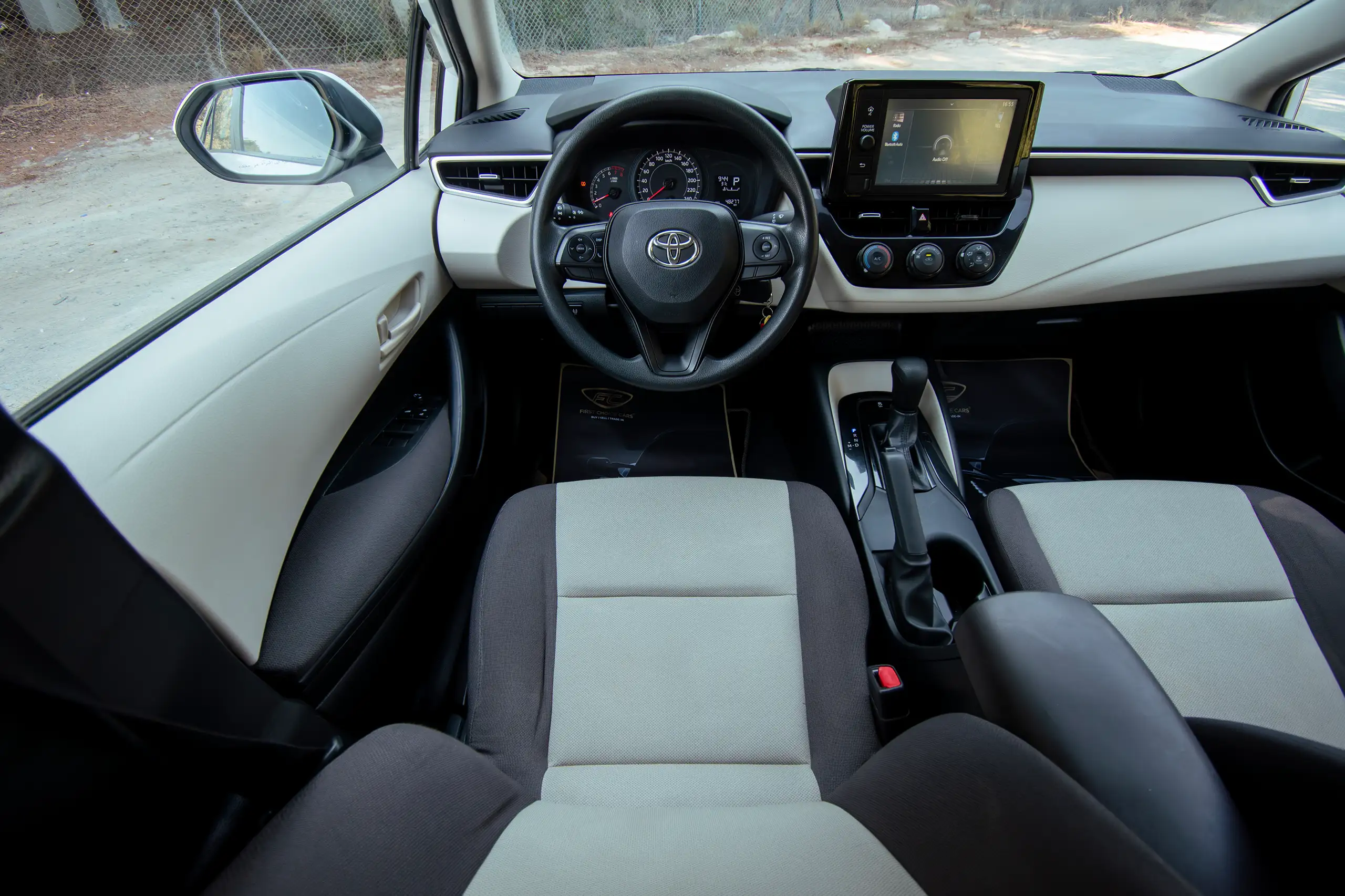 Used 2022 Toyota Corolla Xli White – Steering Wheel & Instrument Cluster at First Choice Cars Sharjah