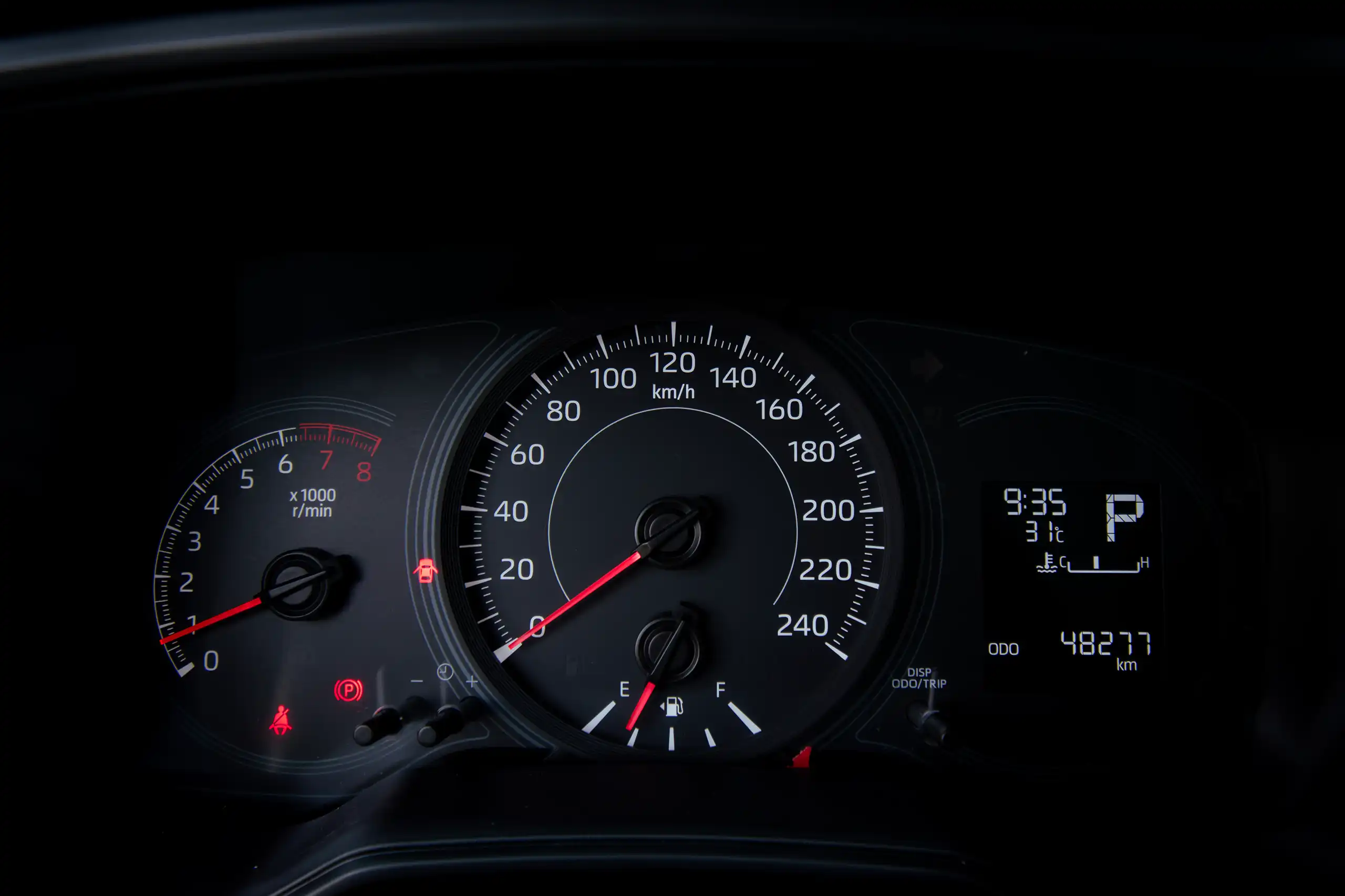 Used 2022 Toyota Corolla Xli White – Odometer / Mileage Reading View at First Choice Cars Sharjah