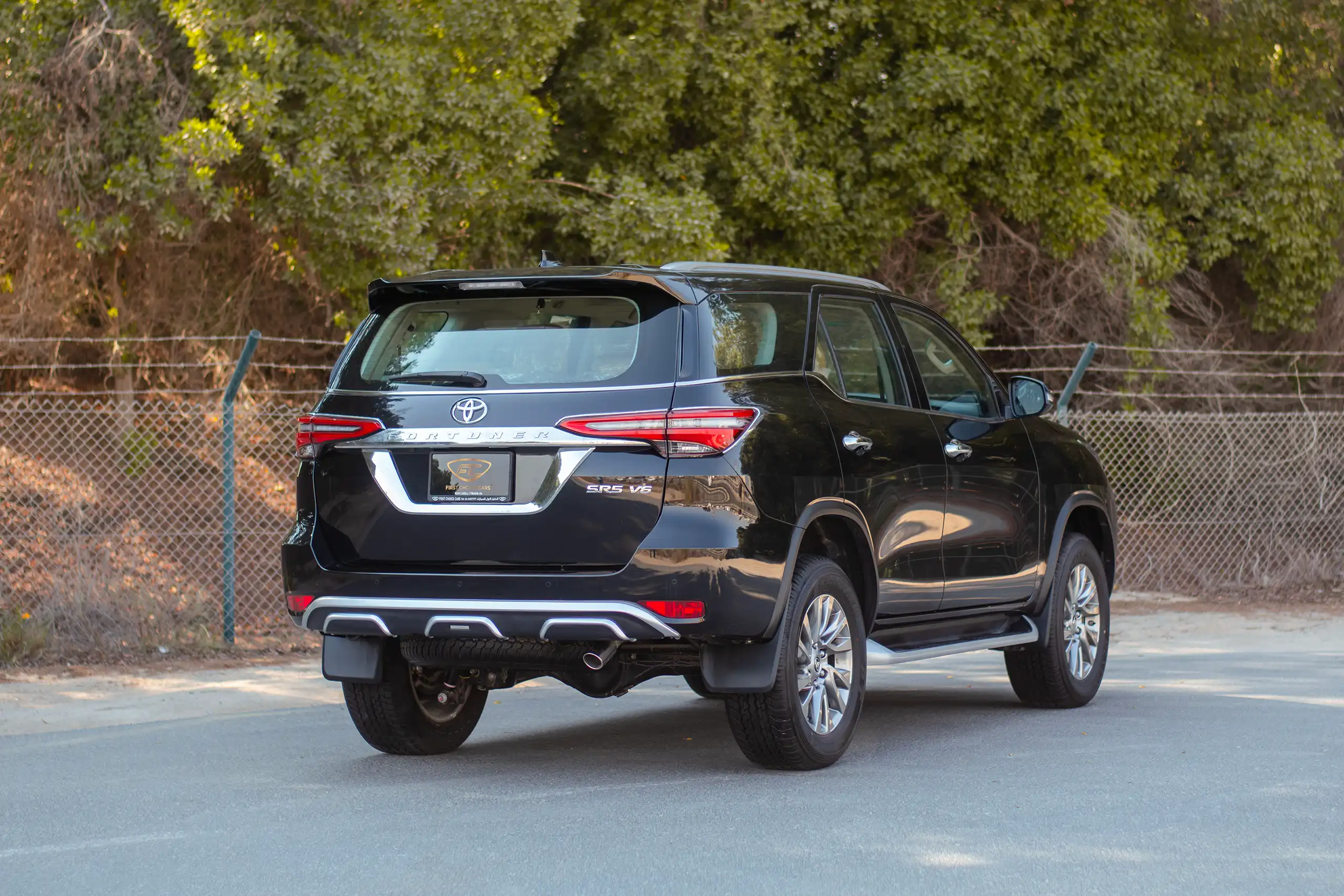 Used 2024 Toyota Fortuner SR5 Black – Right Back Diagonal (45°) View at First Choice Cars Sharjah