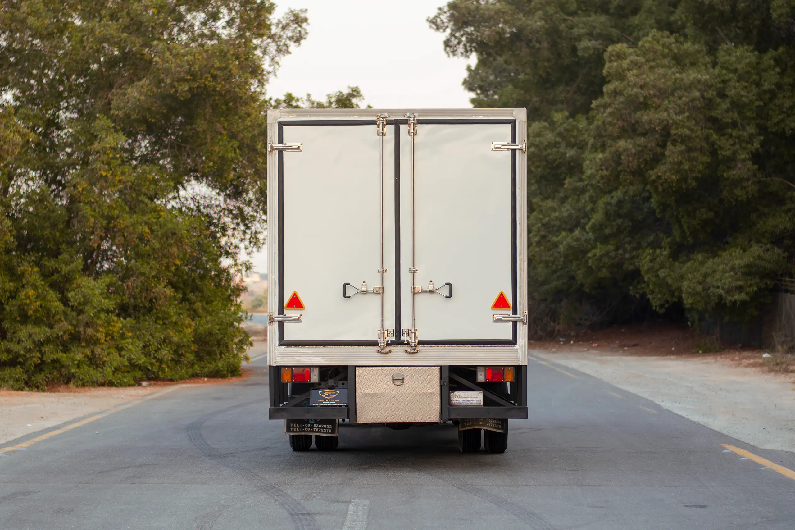 Used 2016 Isuzu N-Series Npr White – Back/Rear View at First Choice Cars Sharjah