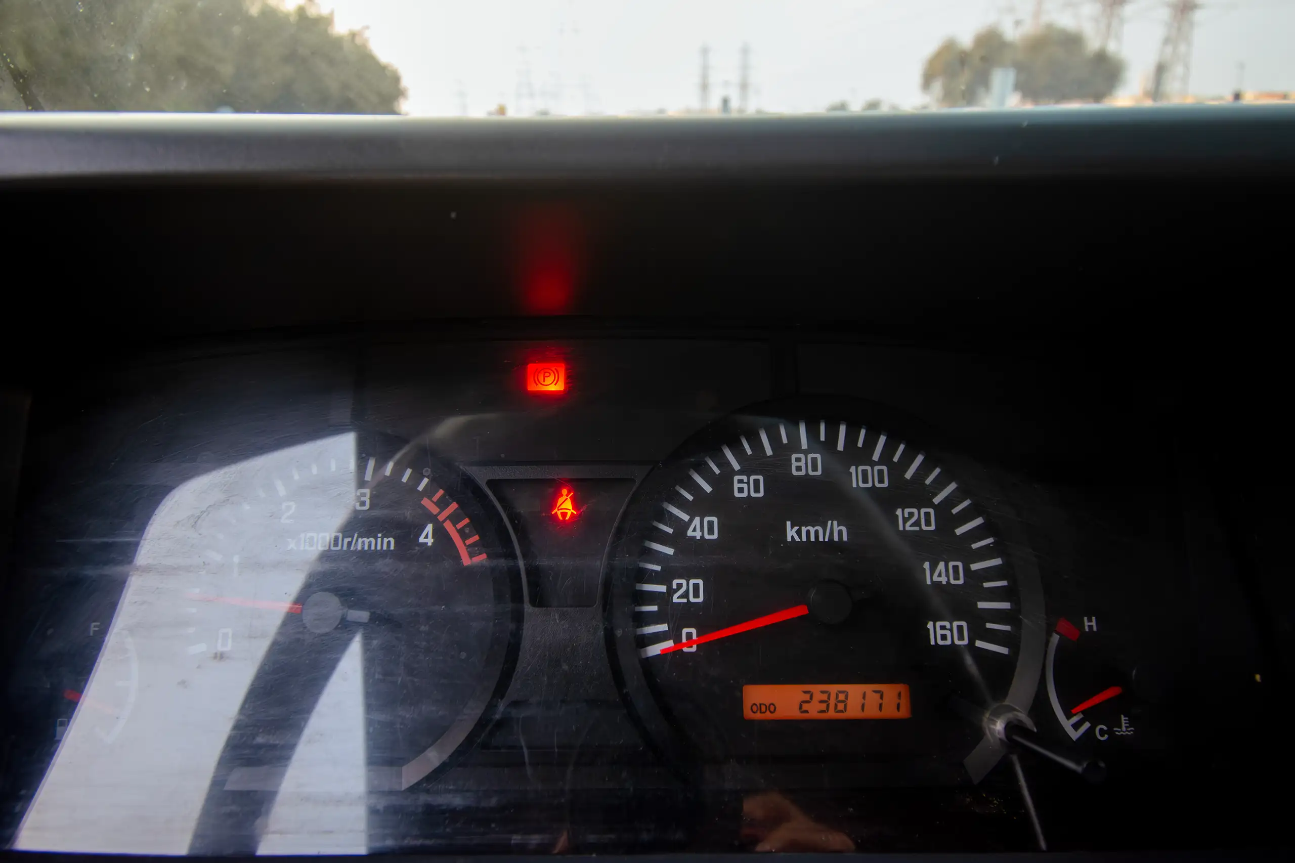 Used 2016 Isuzu N-Series Npr White – Odometer / Mileage Reading View at First Choice Cars Sharjah