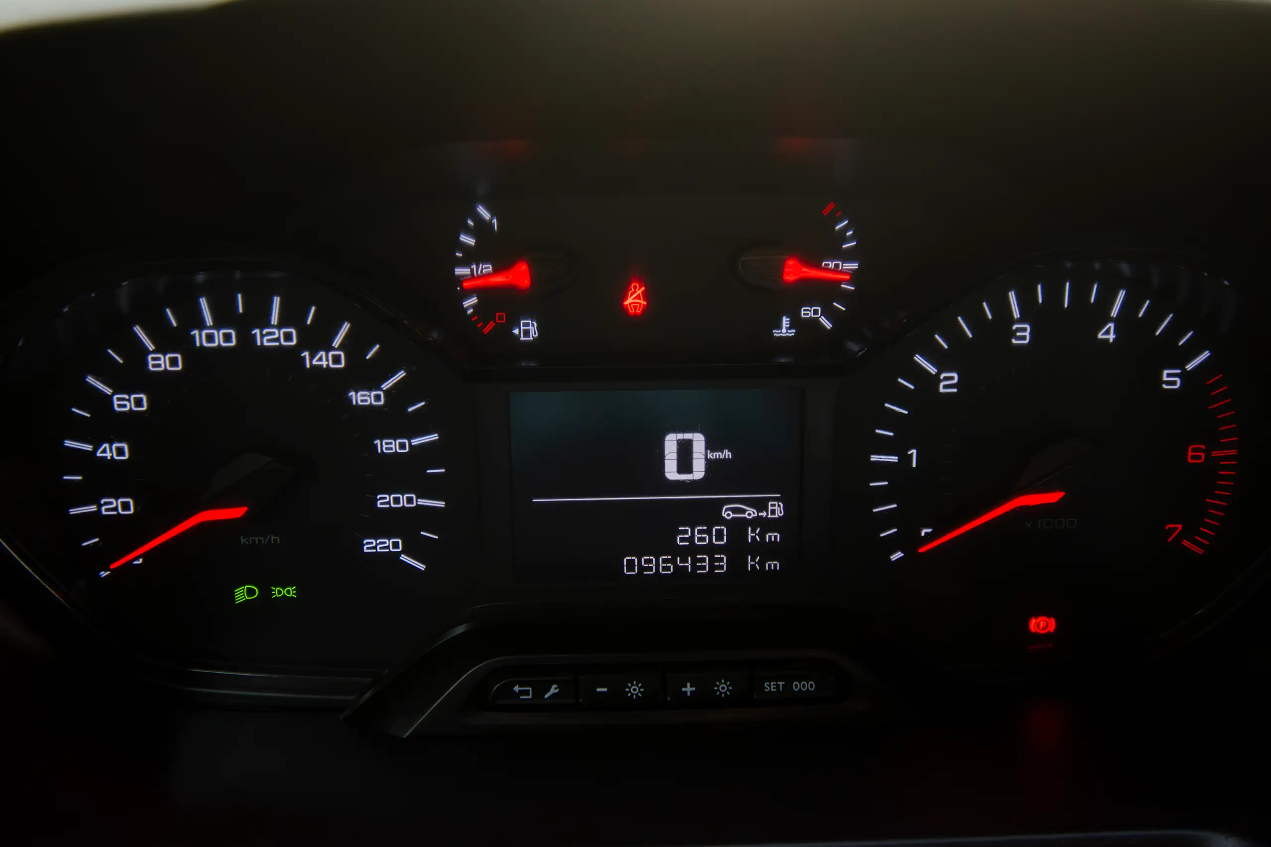 Used 2023 Peugeot Rifter 1.5T L2 White – Odometer / Mileage Reading View at First Choice Cars Sharjah