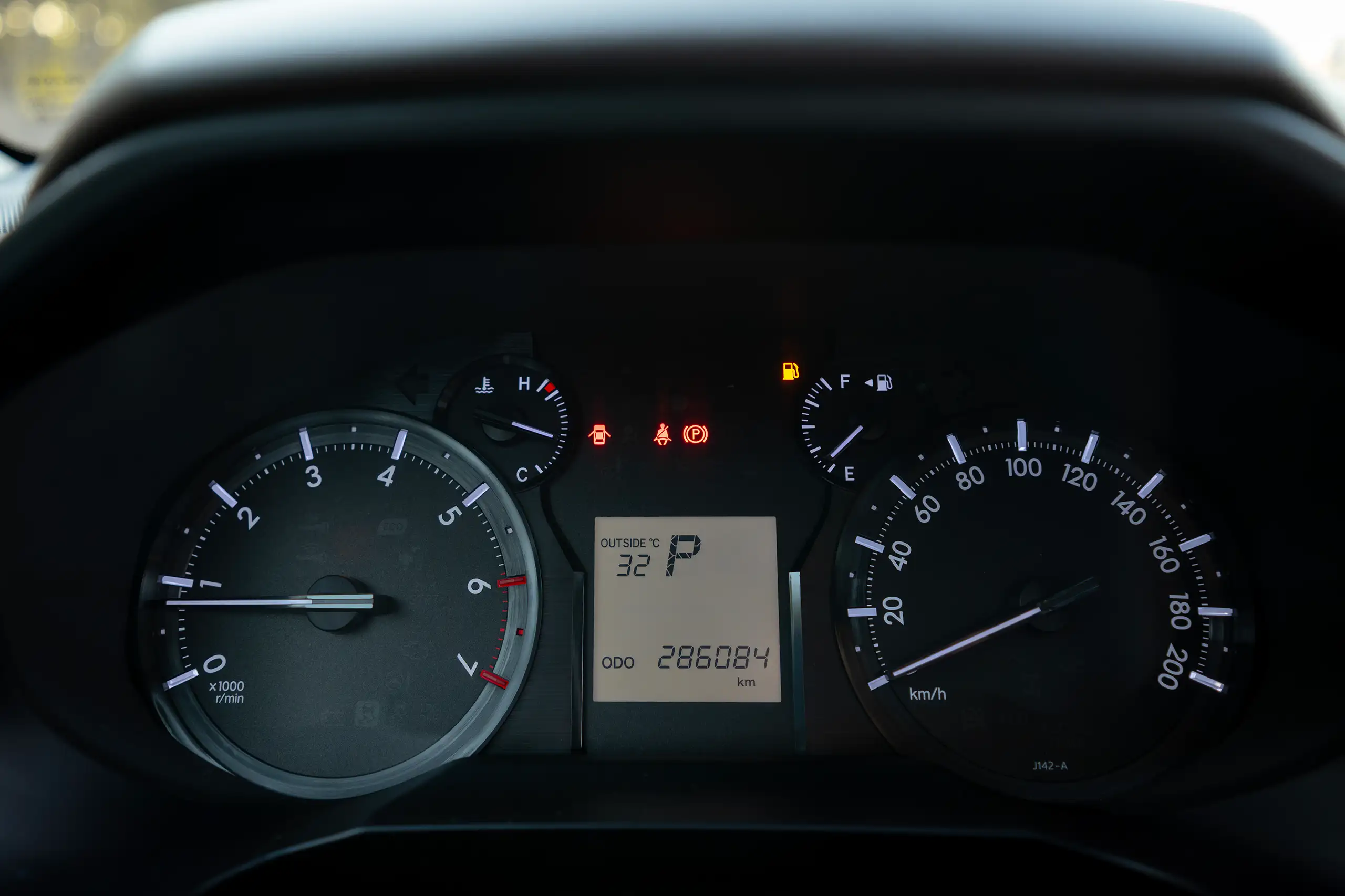 Used 2022 Toyota Prado Gxr White – Odometer / Mileage Reading View at First Choice Cars Sharjah