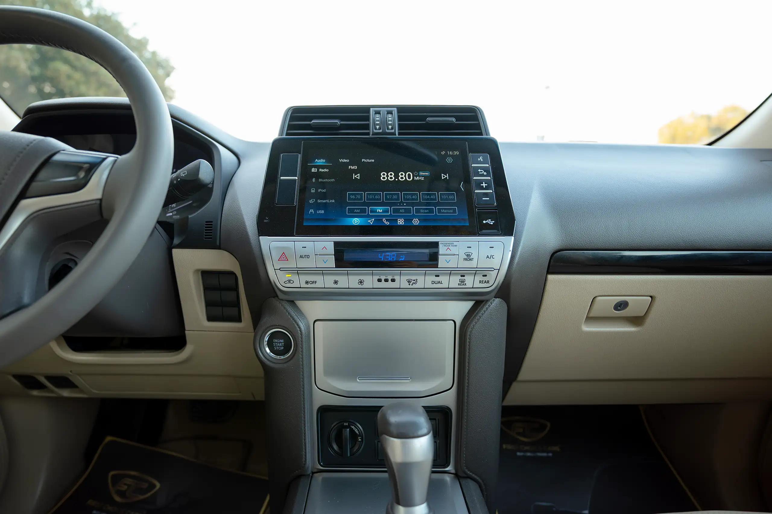 Used 2022 Toyota Prado Gxr White – Infotainment / Touchscreen System at First Choice Cars Sharjah
