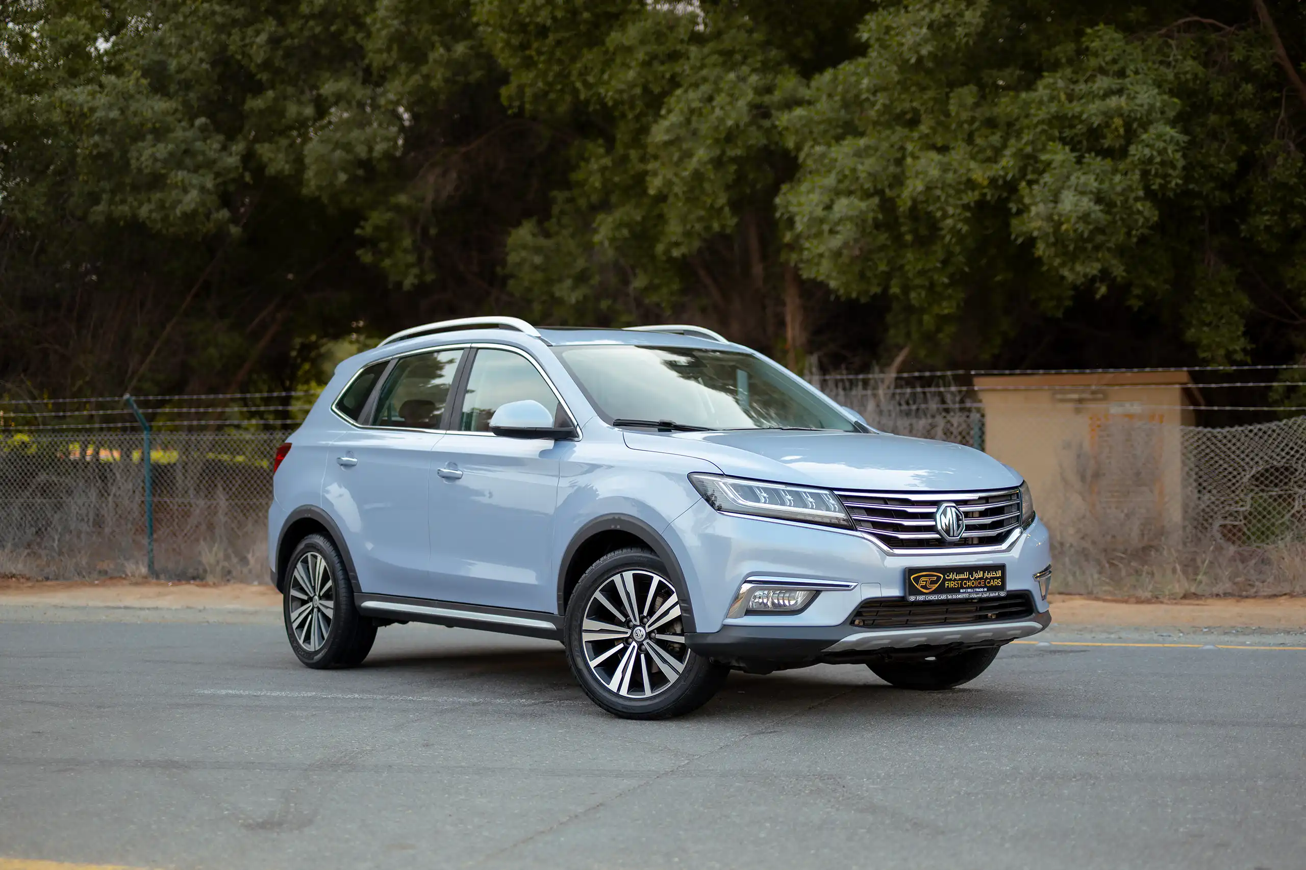 Used 2022 MG RX5 Luxury Silver – Right Front Diagonal (45°) View at First Choice Cars Sharjah