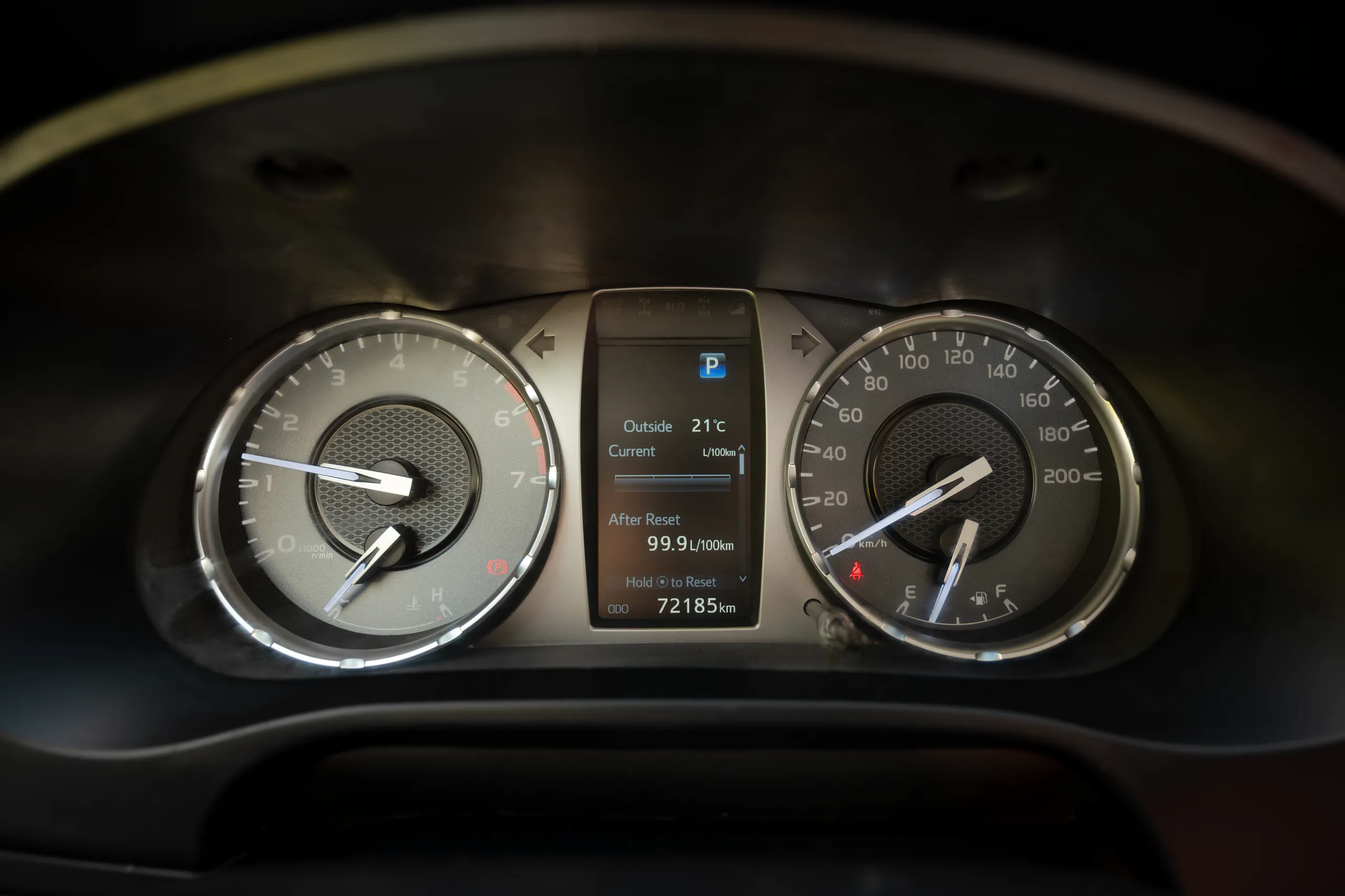 Used 2022 Toyota Hilux GLX Double Cabin White – Odometer / Mileage Reading View at First Choice Cars Sharjah