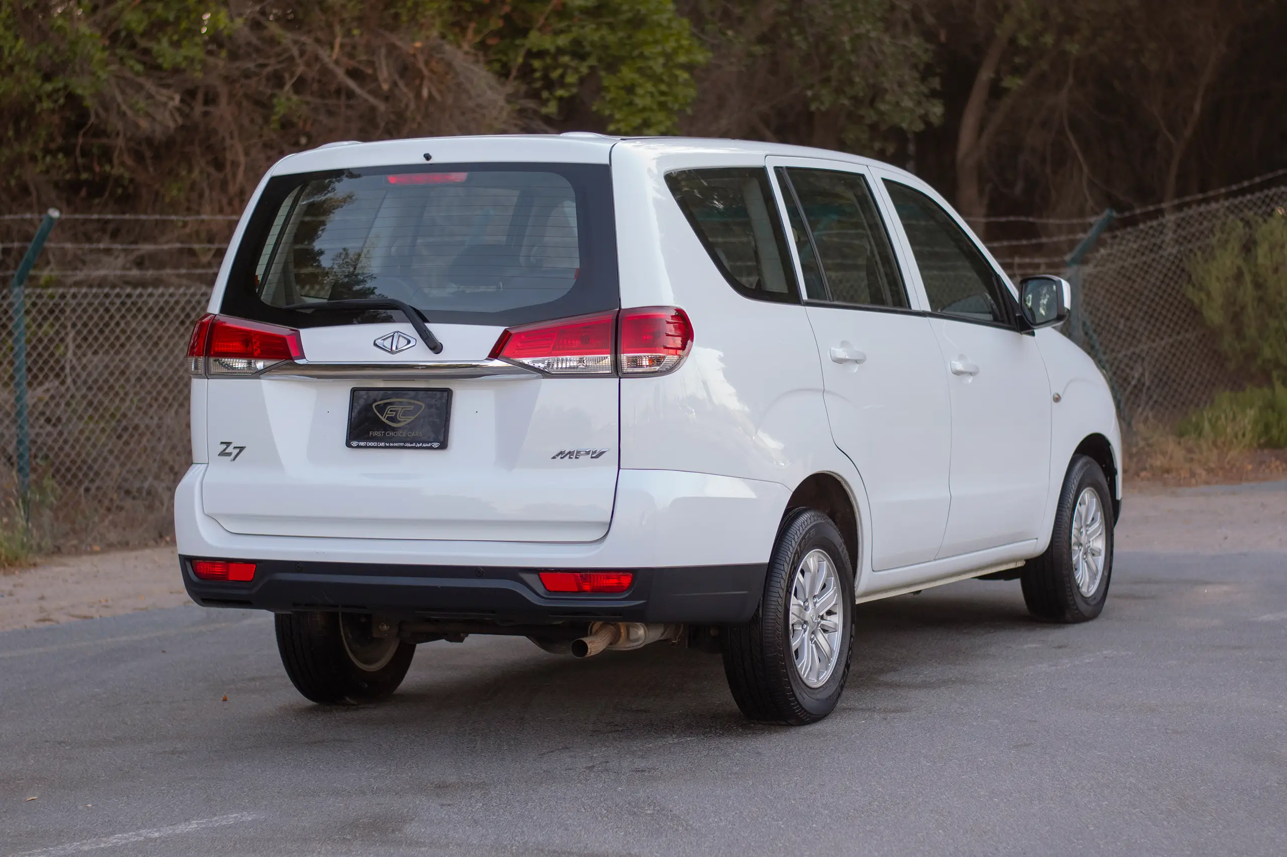 Used 2020 CMC Z7 Standard White – Right Back Diagonal (45°) View at First Choice Cars Sharjah