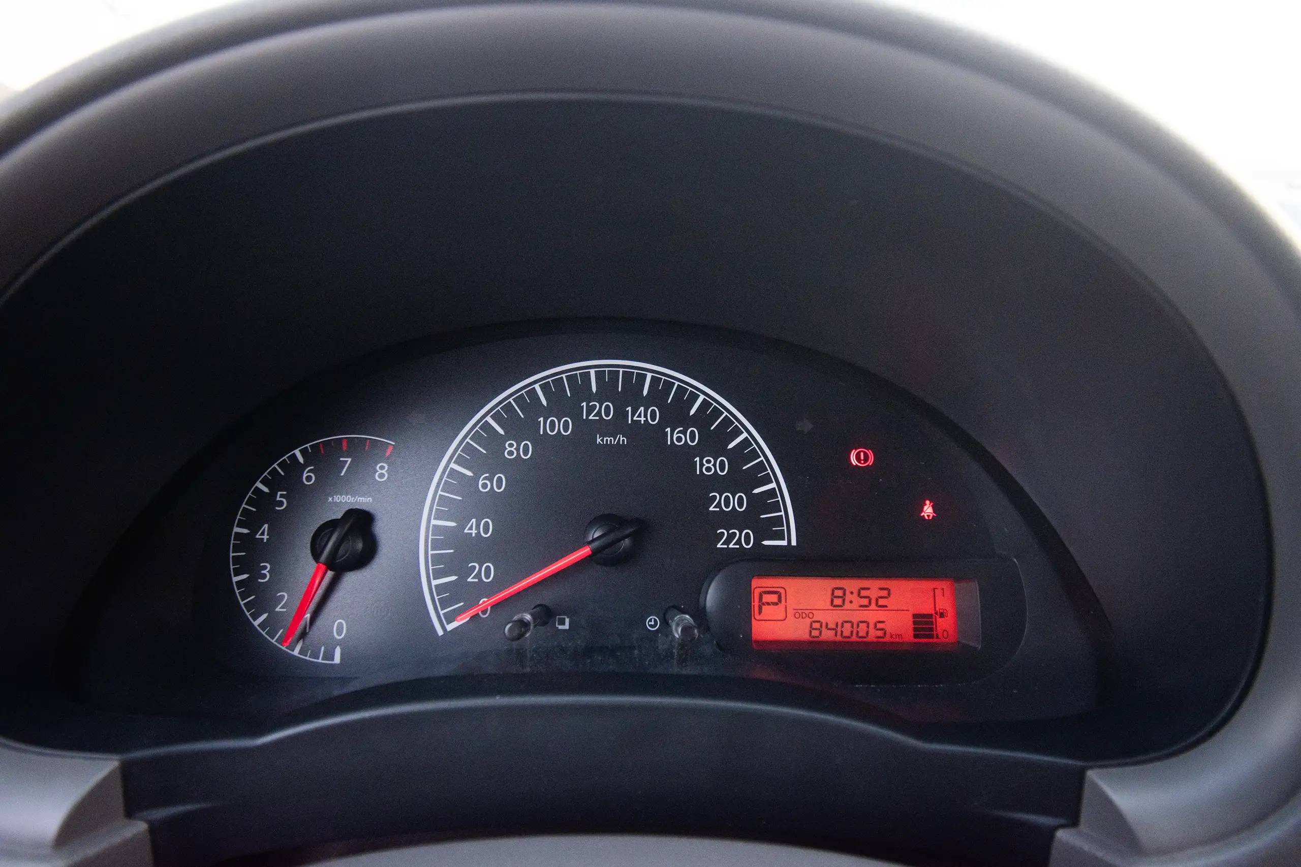 Used 2023 Nissan Sunny SV White – Odometer / Mileage Reading View at First Choice Cars Sharjah