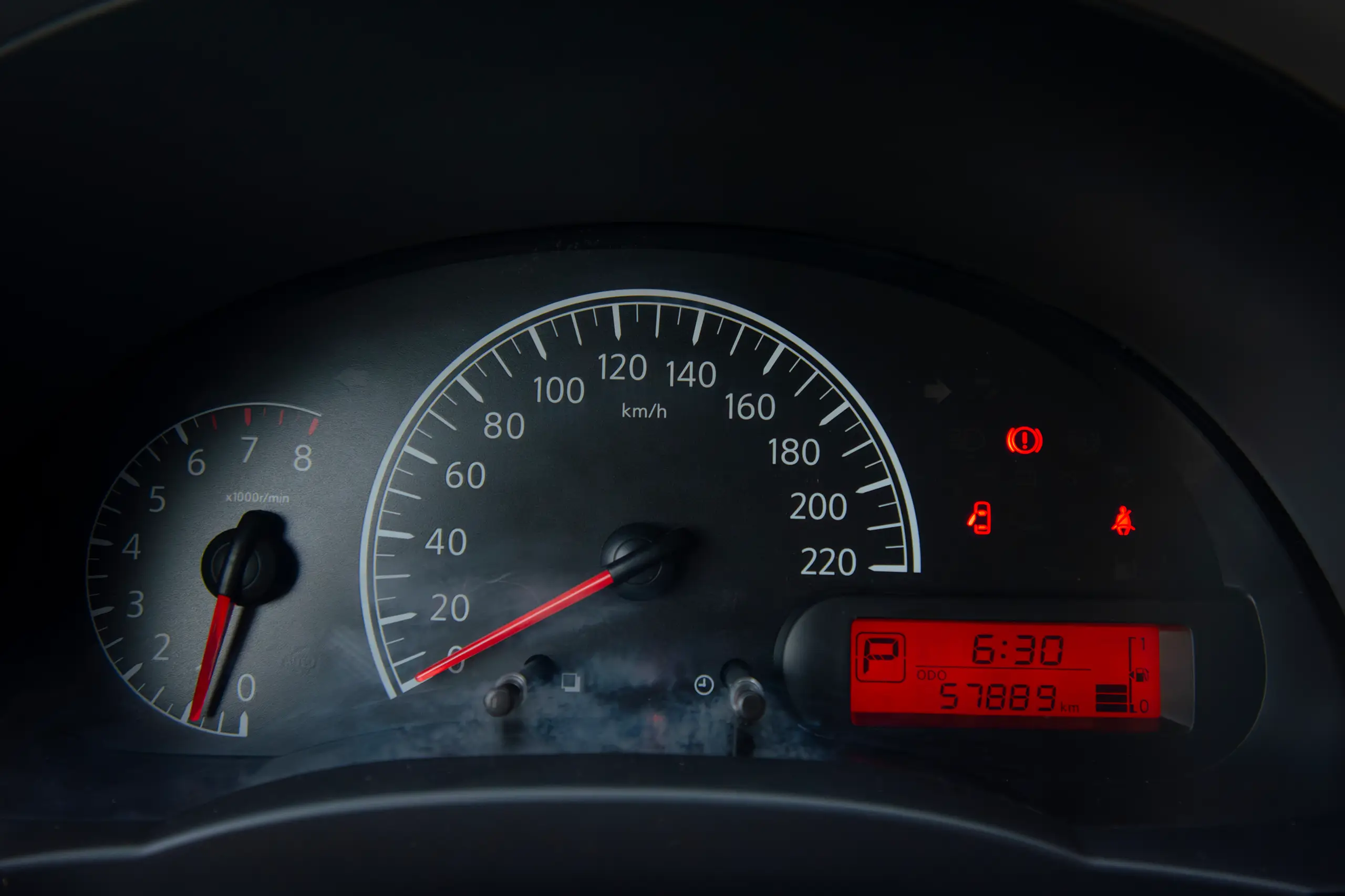 Used 2023 Nissan Sunny SV Grey – Odometer / Mileage Reading View at First Choice Cars Sharjah