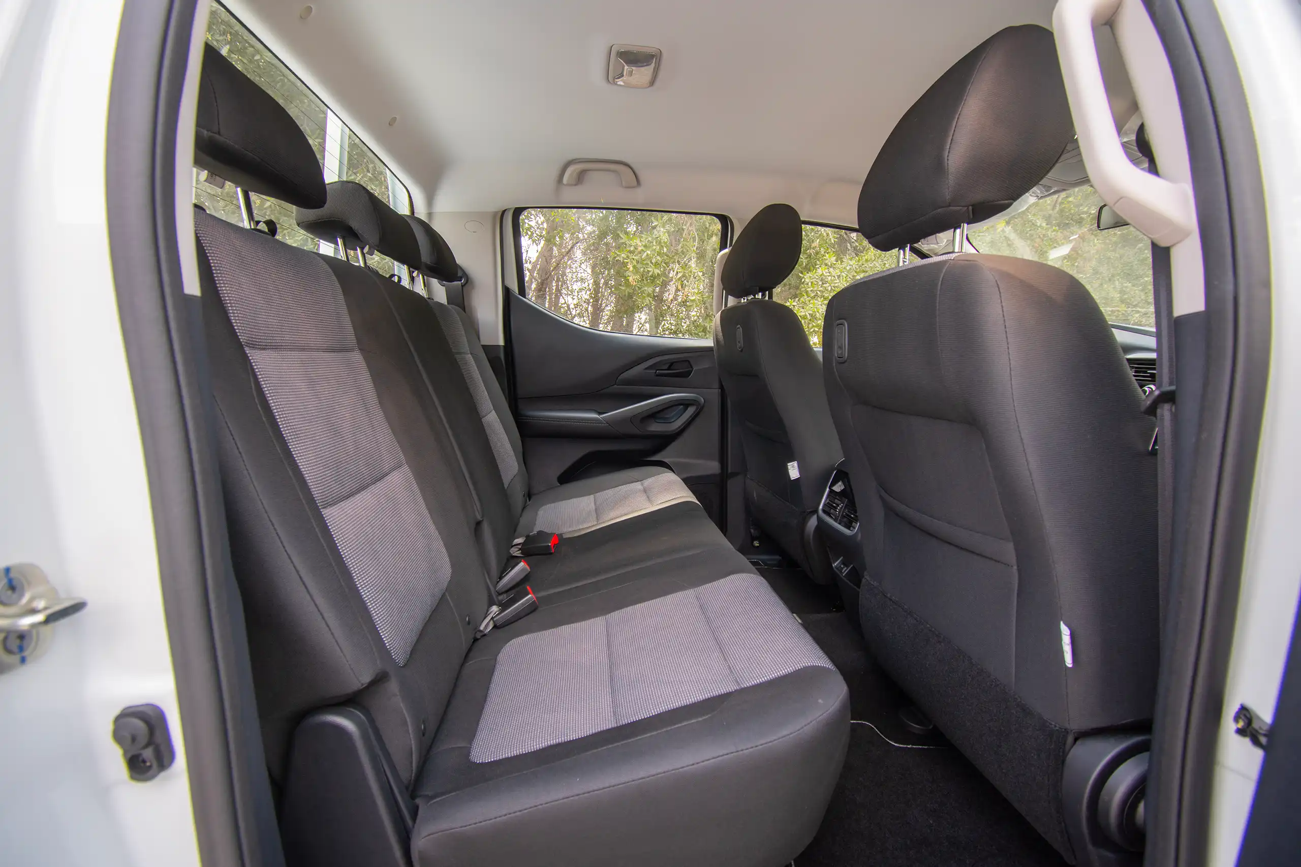 Used 2023 Peugeot Landtrek Double Cabin Silver – Rear Passenger Side Cabin View at First Choice Cars Sharjah