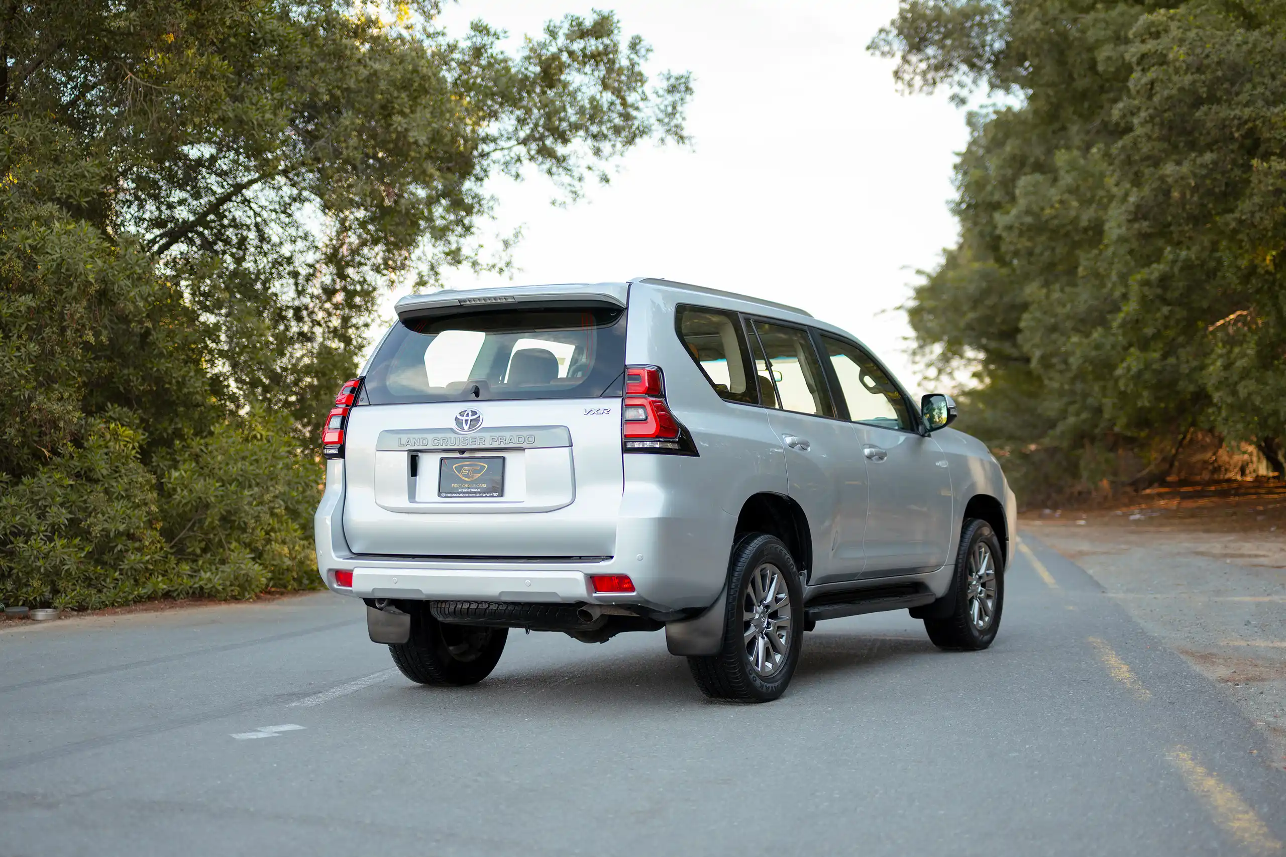 Used 2019 Toyota Prado VXR Silver – Right Back Diagonal (45°) View at First Choice Cars Sharjah