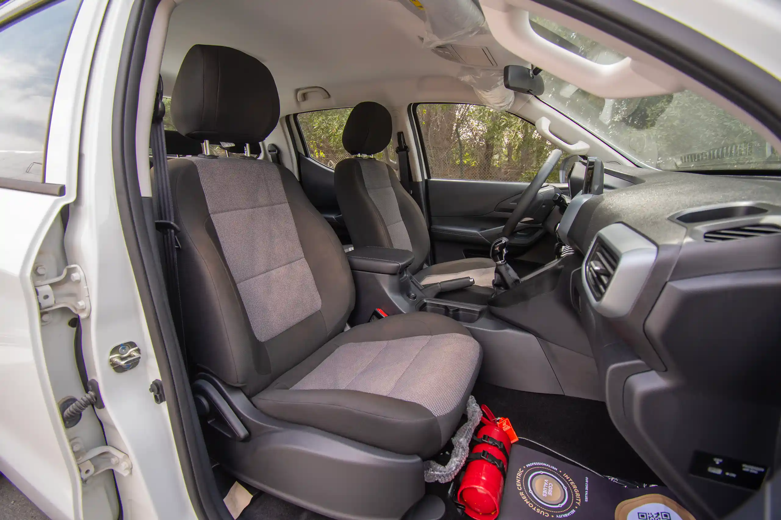 Used 2023 Peugeot Landtrek Double Cabin White – Front Passenger Side Cabin View at First Choice Cars Sharjah