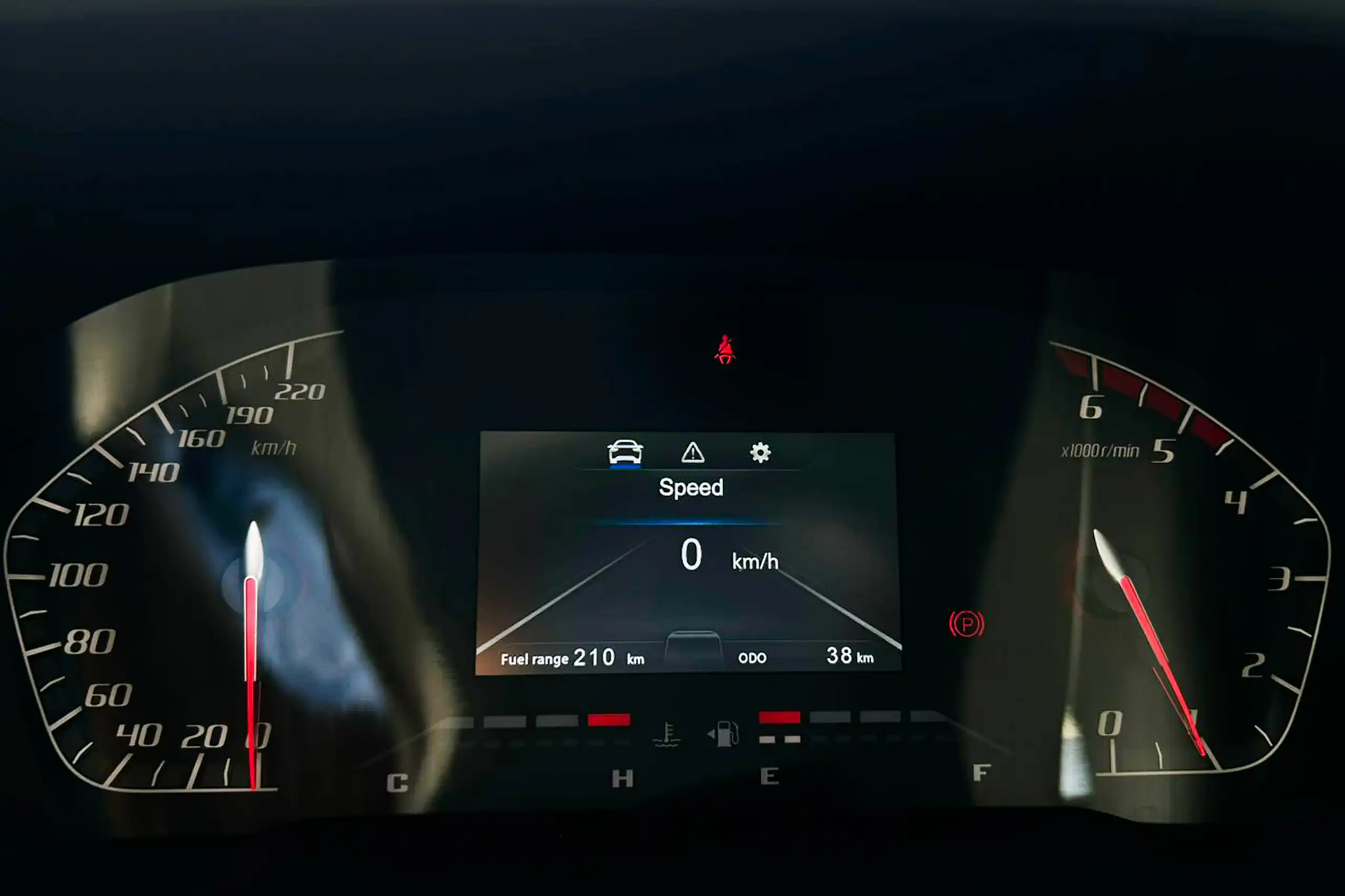 Used 2023 Peugeot Landtrek Double Cabin White – Odometer / Mileage Reading View at First Choice Cars Sharjah