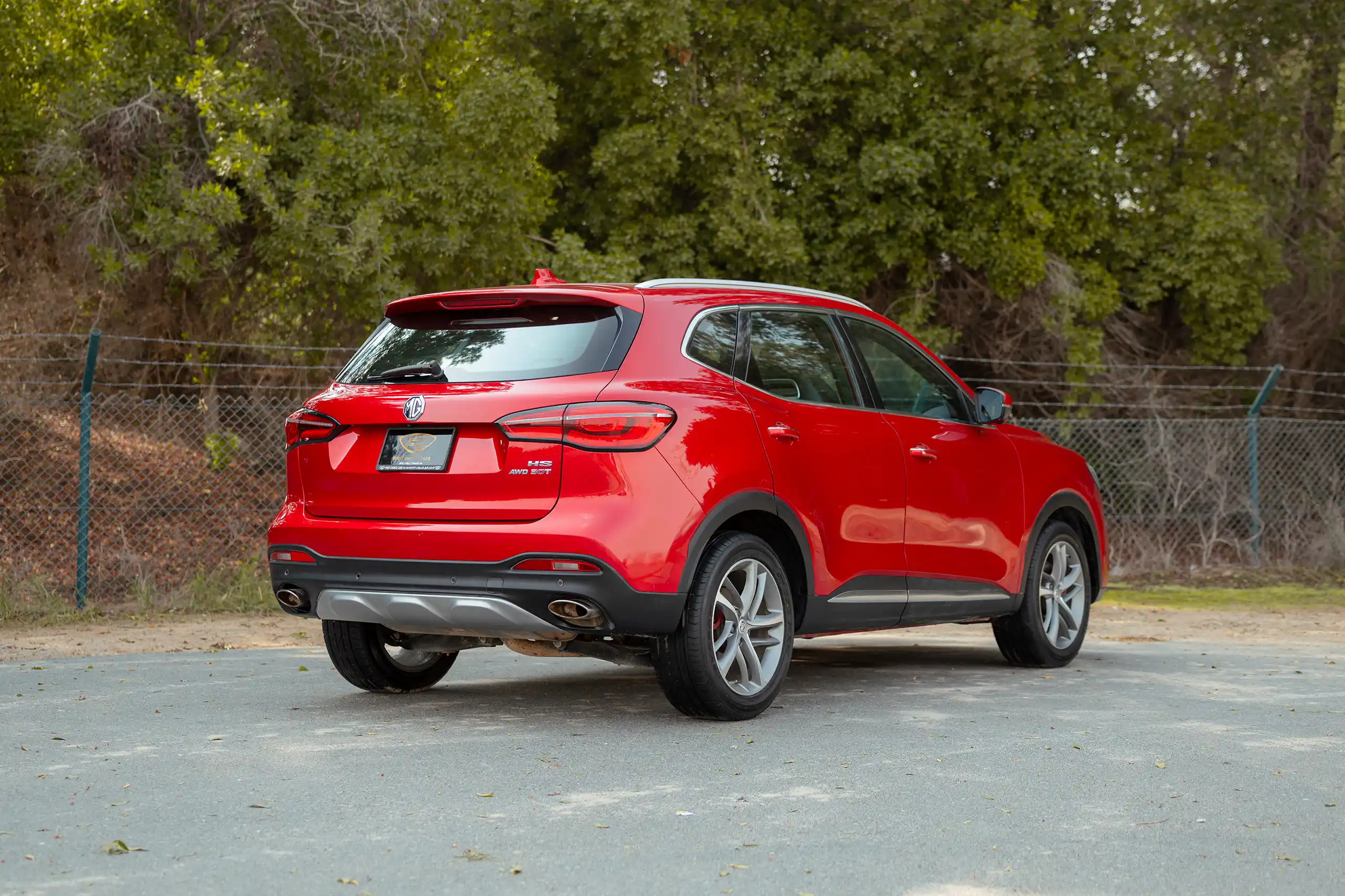 Used 2022 MG HS Luxury Red – Right Back Diagonal (45°) View at First Choice Cars Sharjah