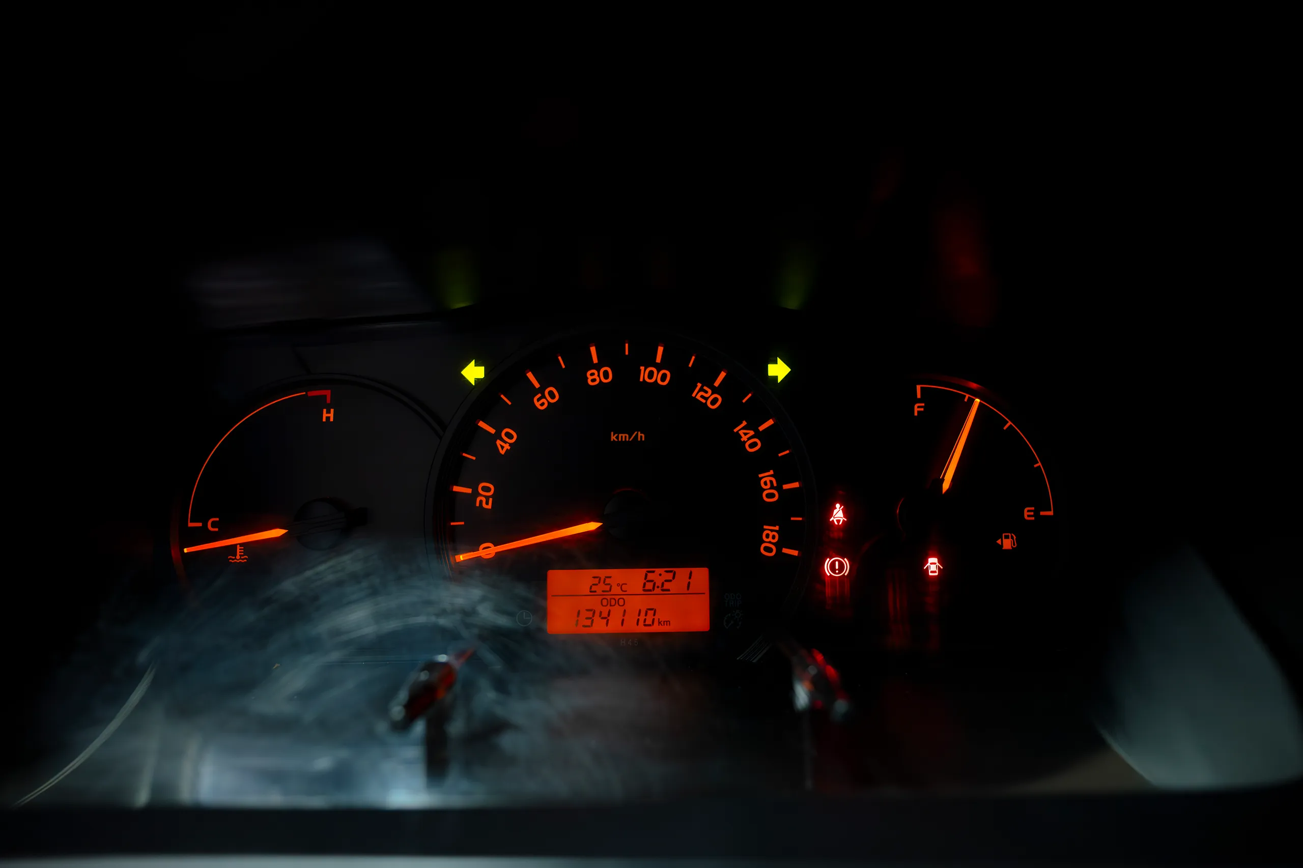 Used 2022 Toyota Hiace GL - Std Roof White – Odometer / Mileage Reading View at First Choice Cars Sharjah