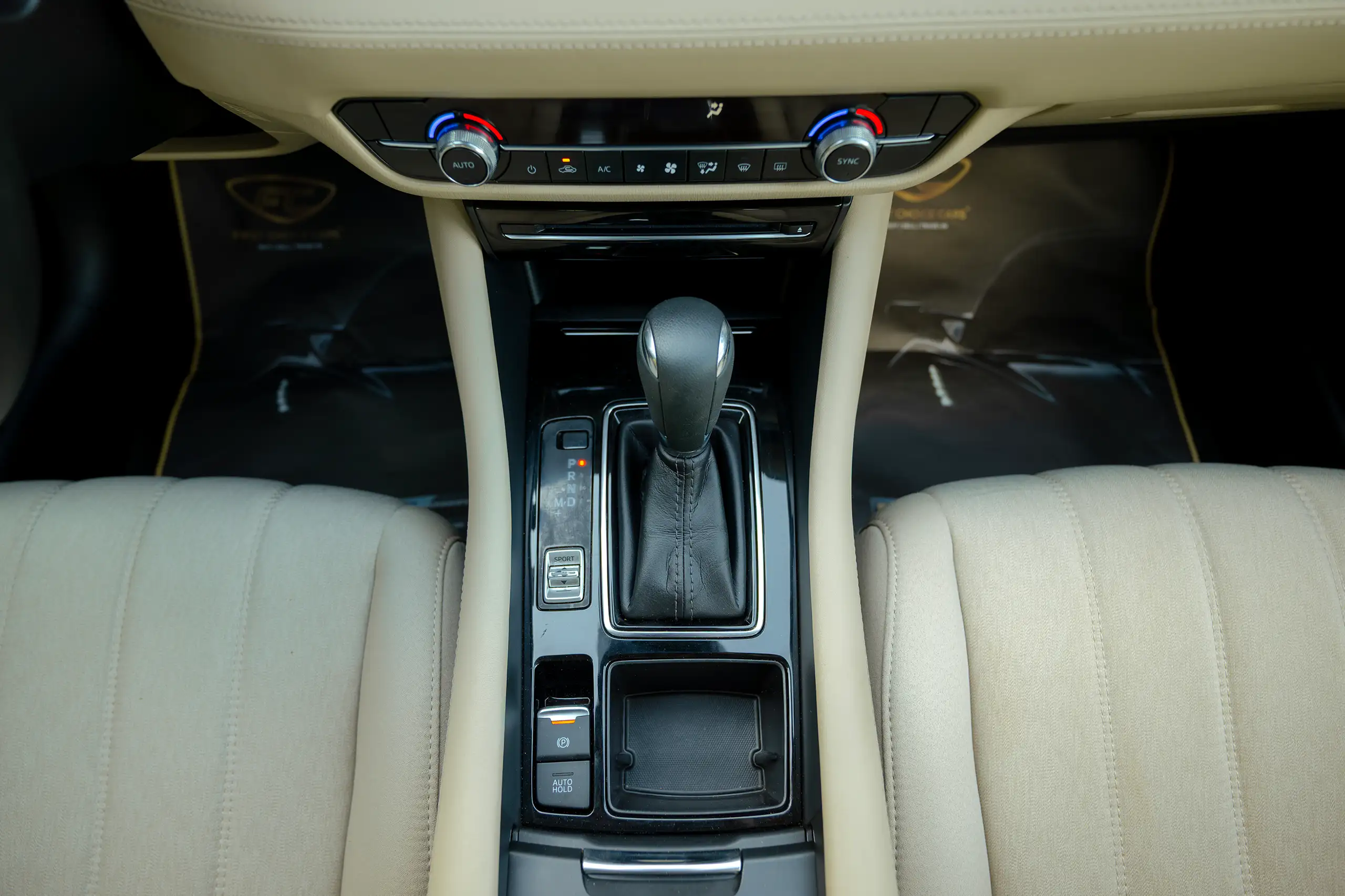 Used 2023 Mazda 6 S Grade Silver – Center Console & Gear Shifter at First Choice Cars Sharjah