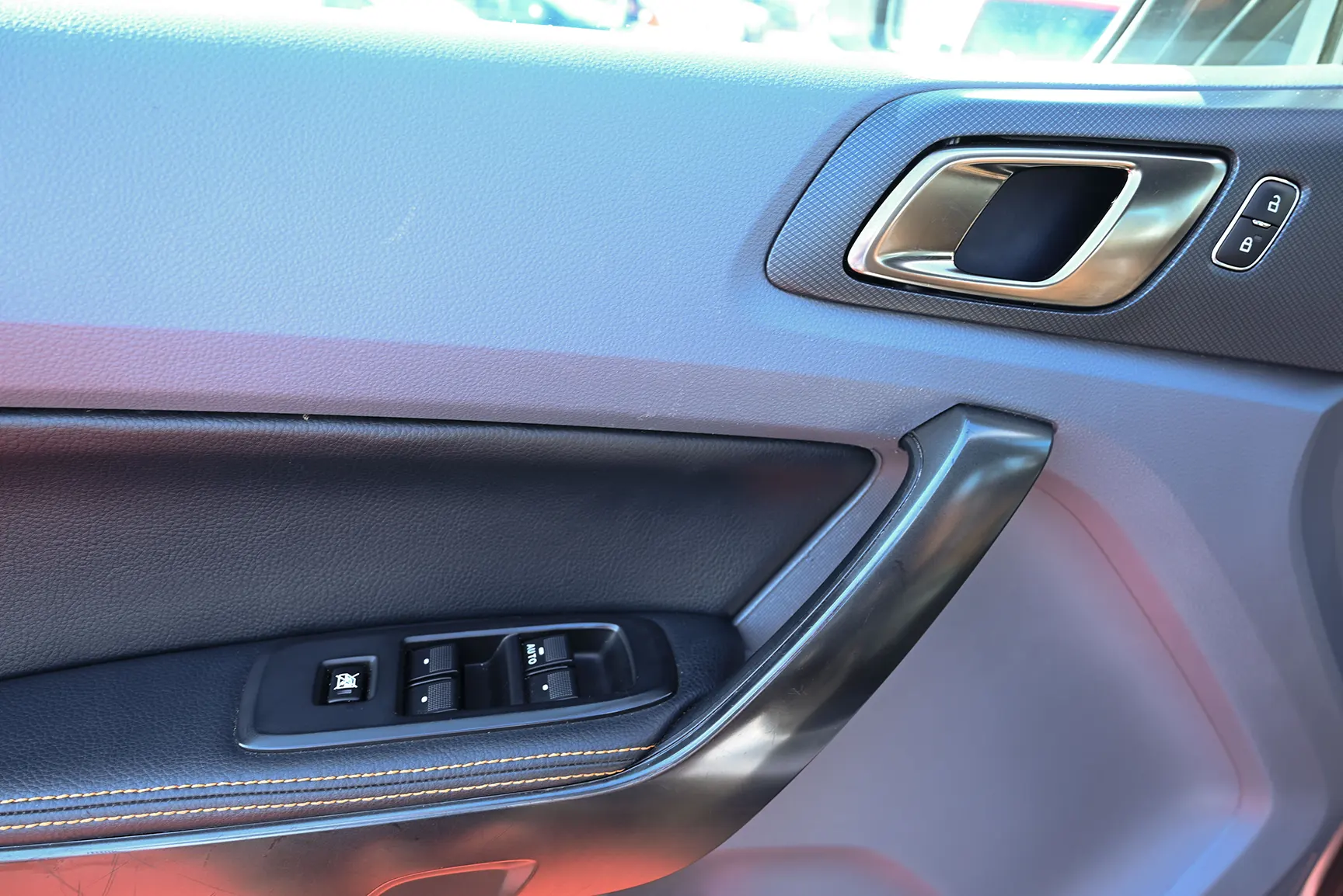 Used 2018 Ford Ranger Wildtrak Silver – Driver Door Panel Full View at First Choice Cars Sharjah