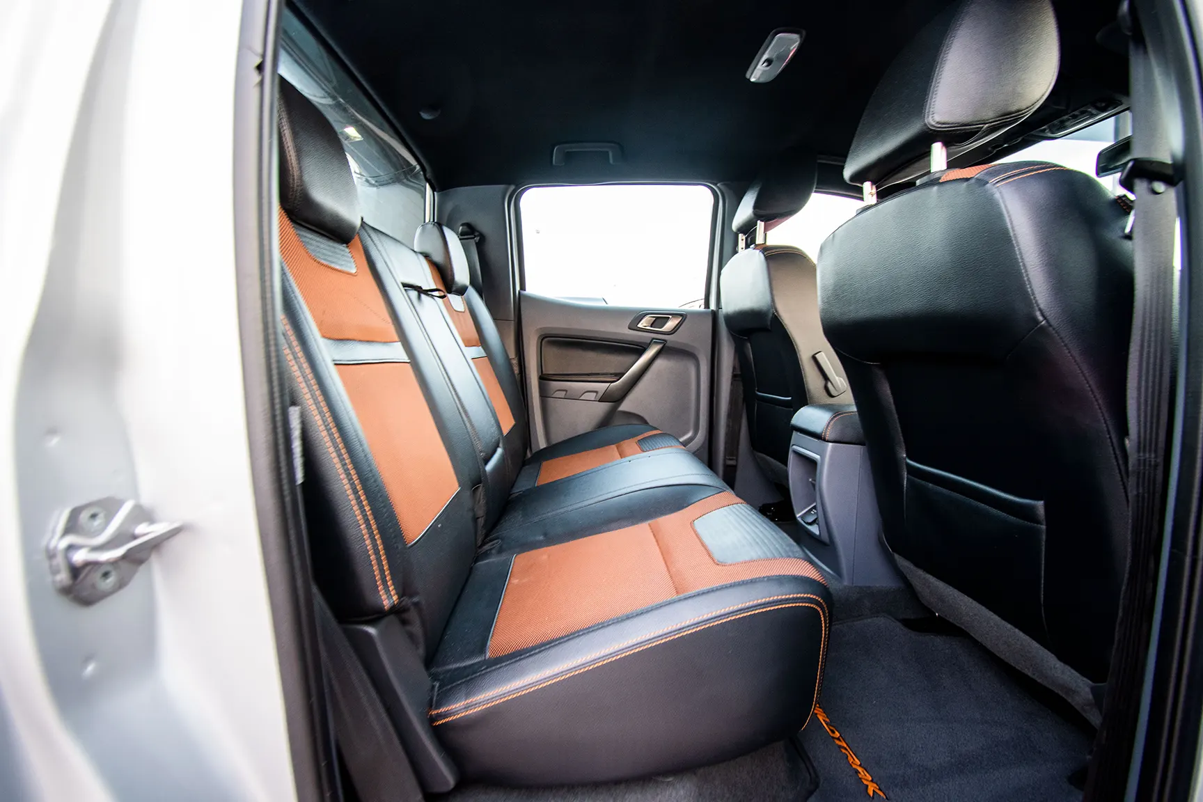 Used 2018 Ford Ranger Wildtrak Silver – Rear Passenger Side Cabin View at First Choice Cars Sharjah