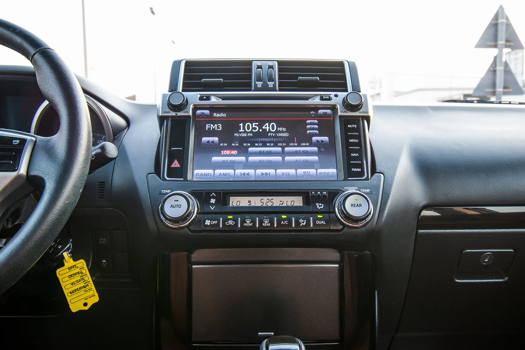 Used 2017 Toyota Prado VXR White – Infotainment / Touchscreen System at First Choice Cars Sharjah