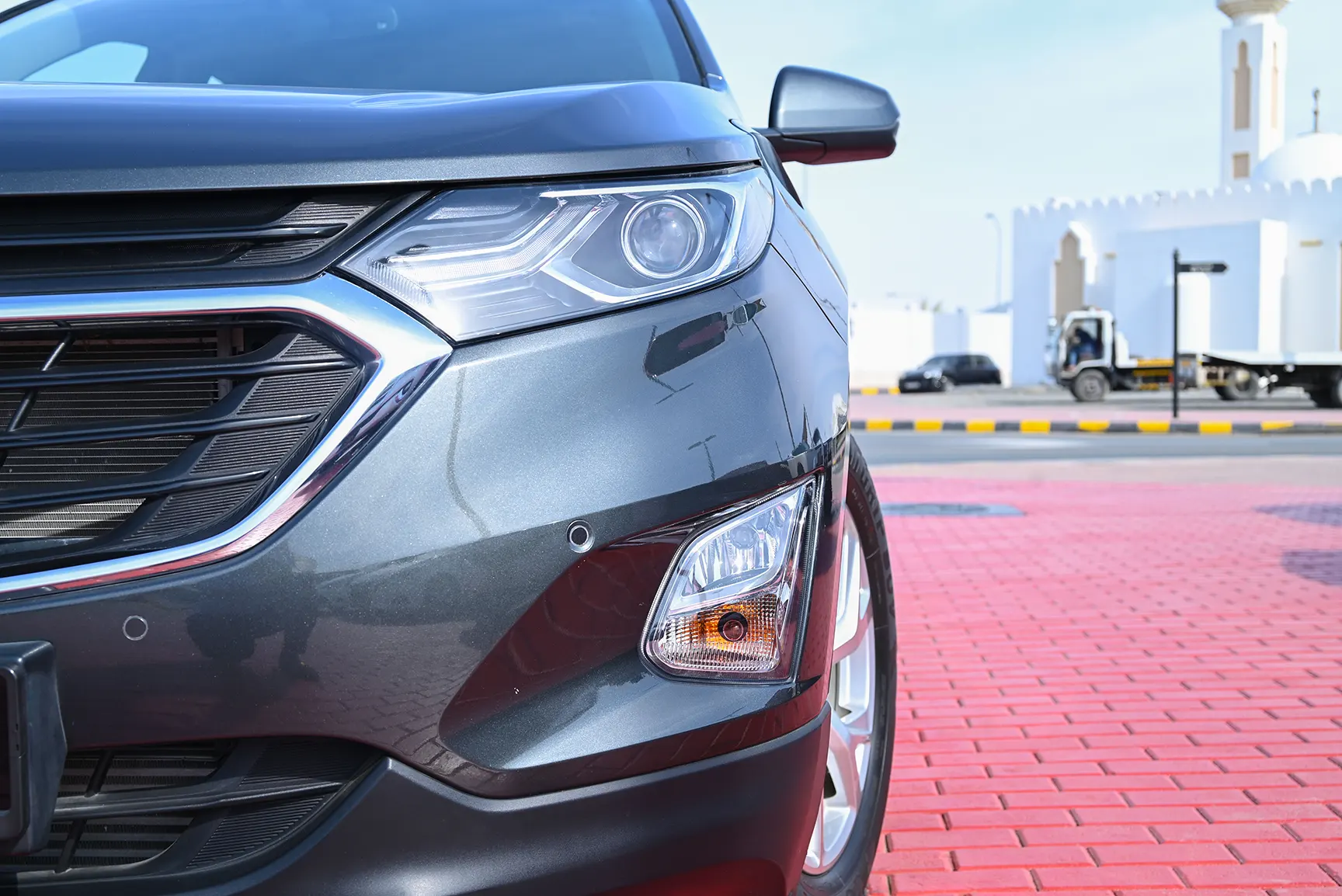 Used 2019 Chevrolet Equinox LT in Grey – Headlight Close-up for Sale at First Choice Cars Dubai Sharjah