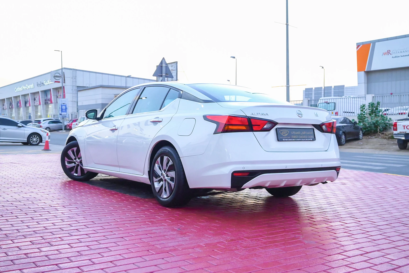Used 2019 Nissan Altima S White – Left Back Diagonal (45°) View at First Choice Cars Sharjah
