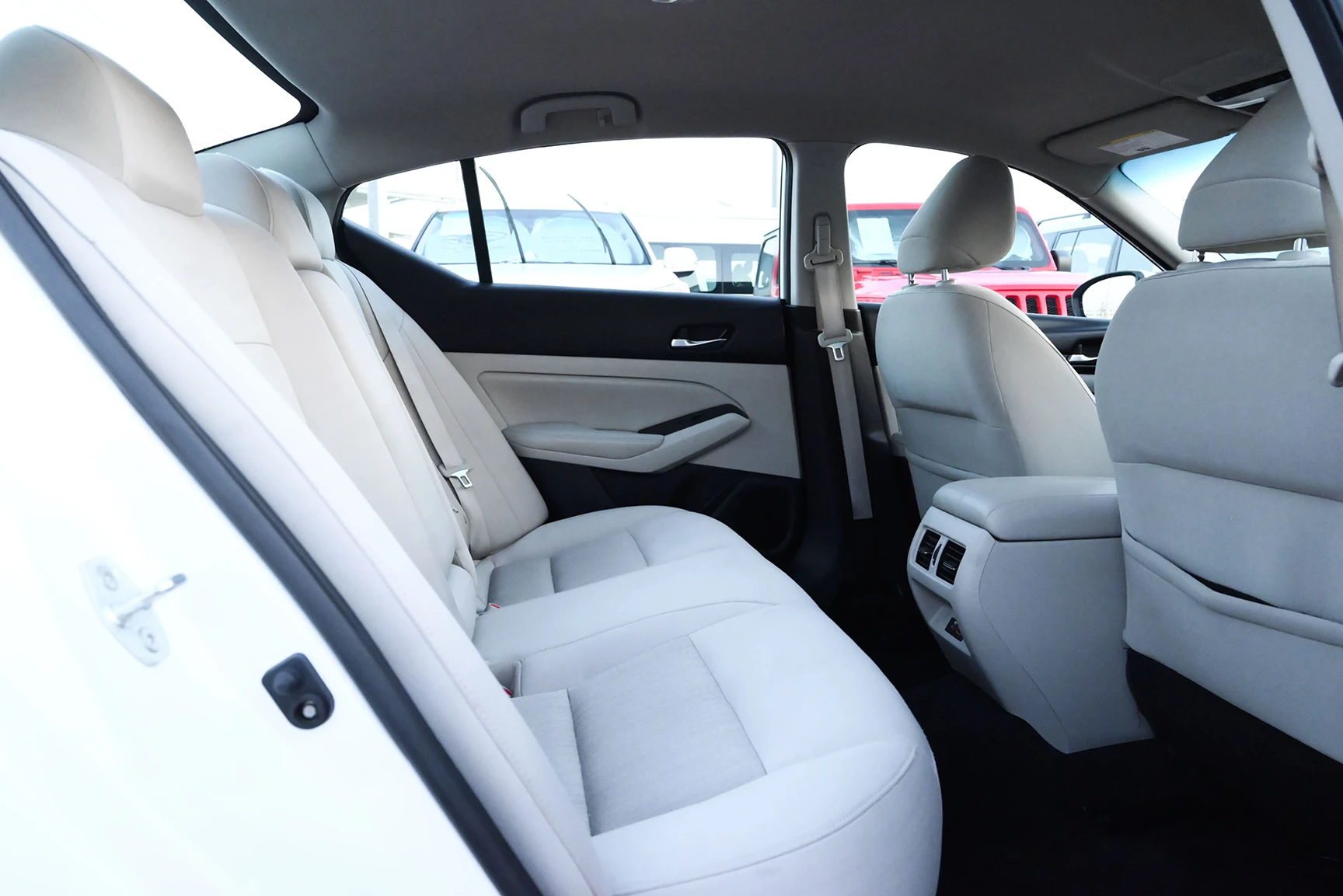 Used 2019 Nissan Altima S White – Rear Passenger Side Cabin View at First Choice Cars Sharjah