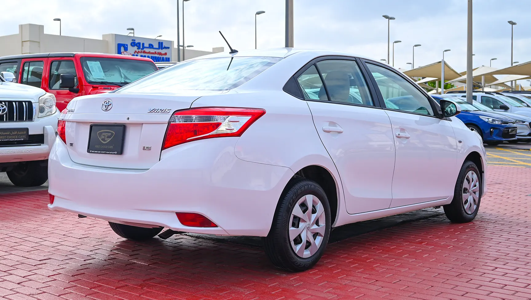 Used 2017 Toyota Yaris Se White – Right Back Diagonal (45°) View at First Choice Cars Sharjah