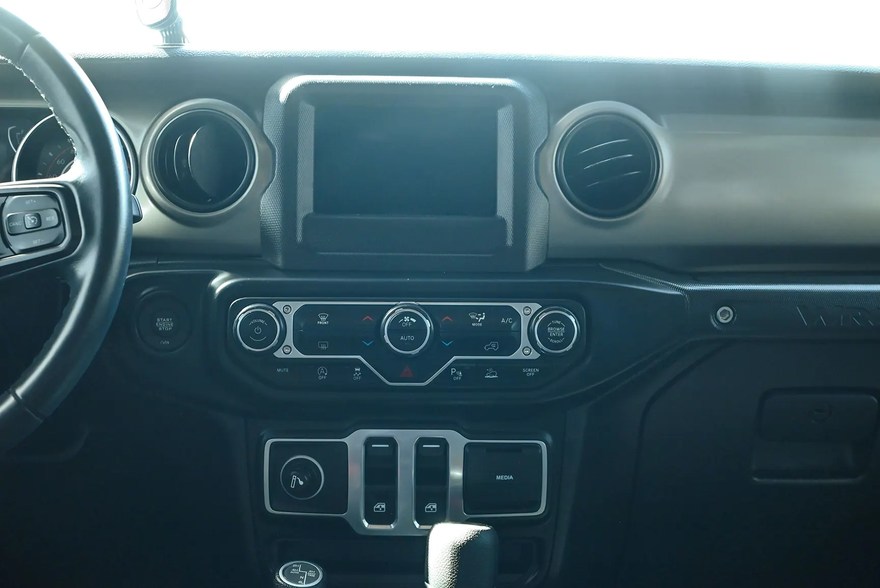 Used 2021 Jeep Wrangler Sport Grey – Infotainment / Touchscreen System at First Choice Cars Sharjah