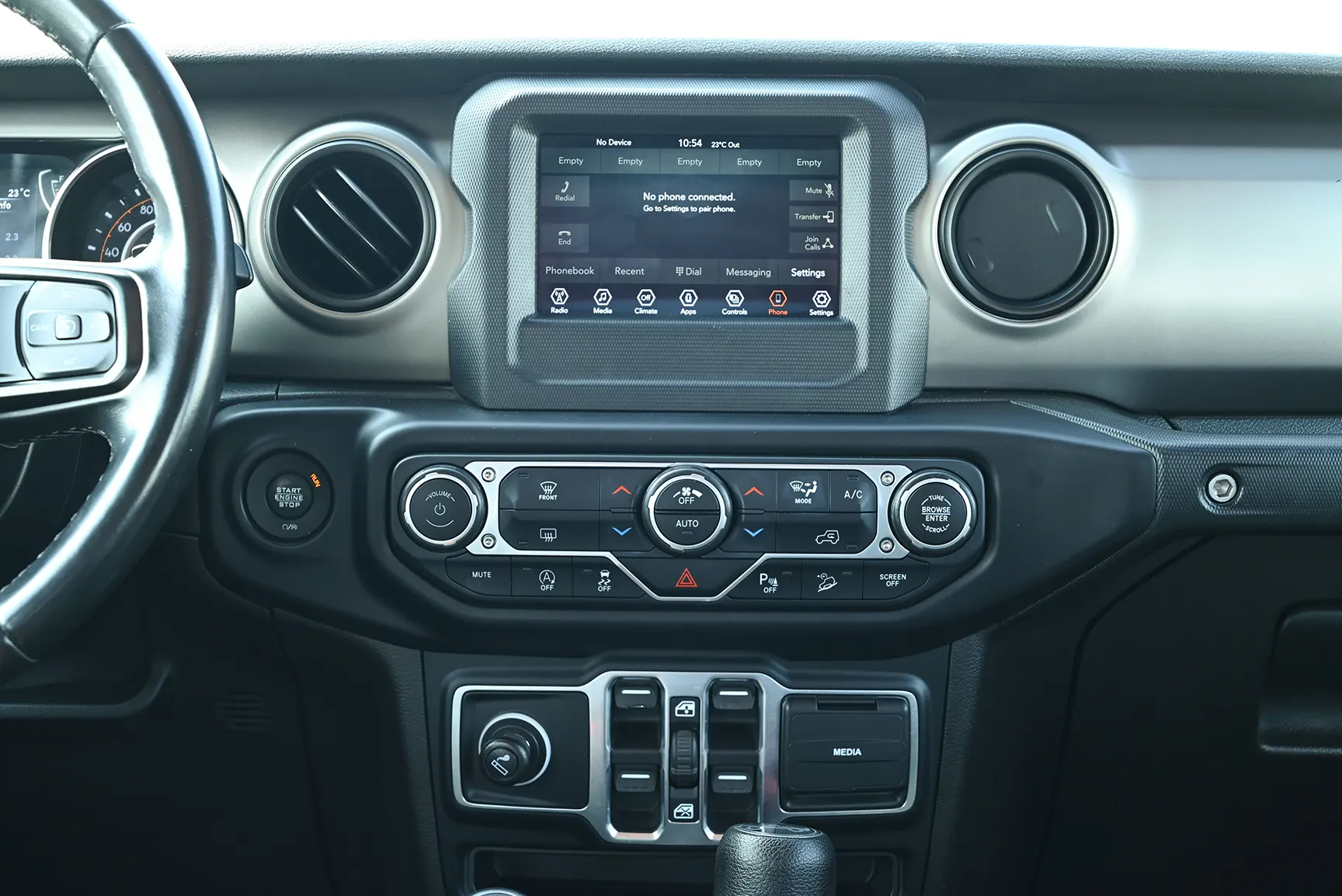 Used 2019 Jeep Wrangler Unlimited Sport Red – Infotainment / Touchscreen System at First Choice Cars Sharjah