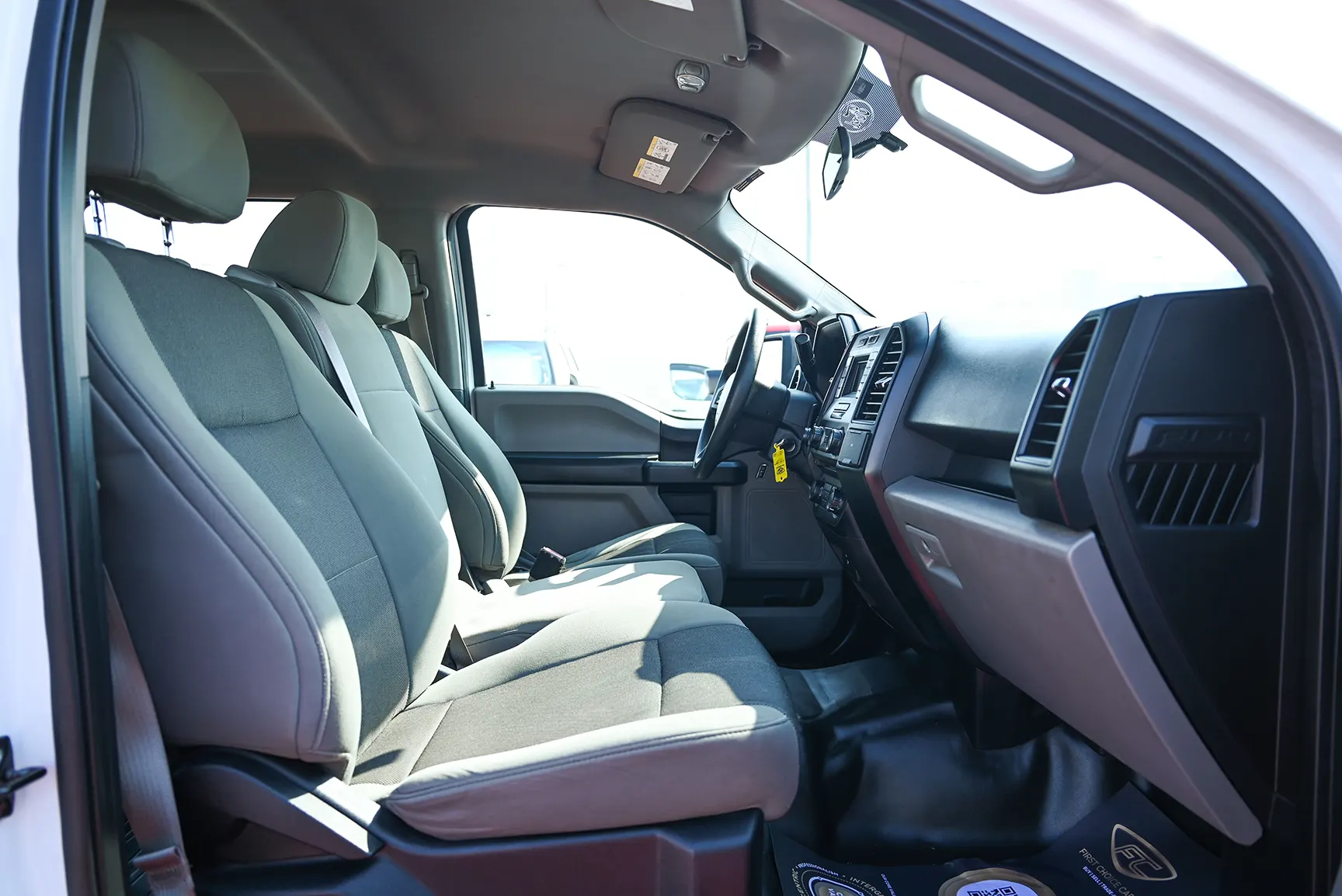 Used 2016 Ford F-Series Pickup F-150 XLT White – Front Passenger Side Cabin View at First Choice Cars Sharjah