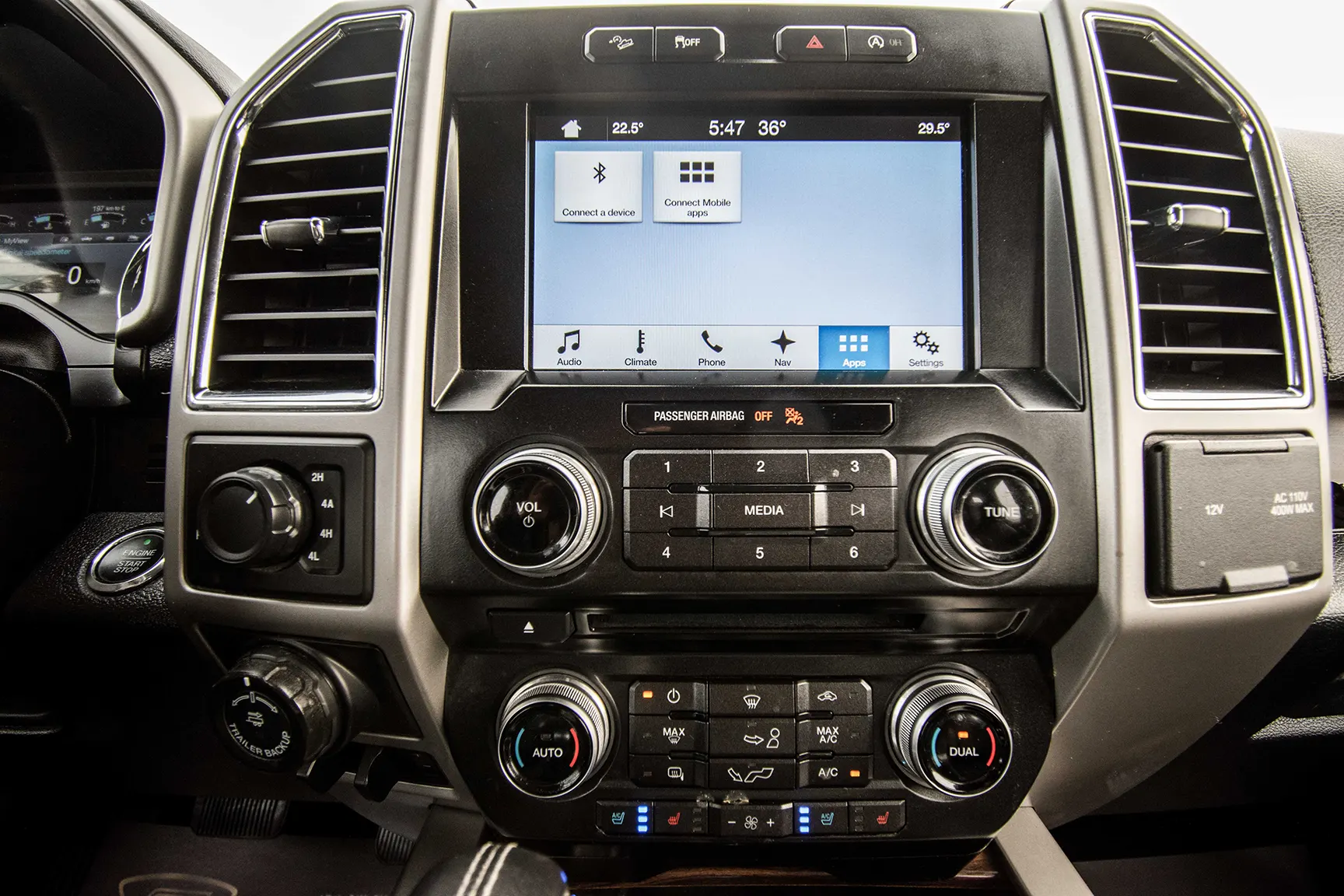 Used 2017 Ford F-Series Pickup F150 Lariat Sports Edition Black – Infotainment / Touchscreen System at First Choice Cars Sharjah