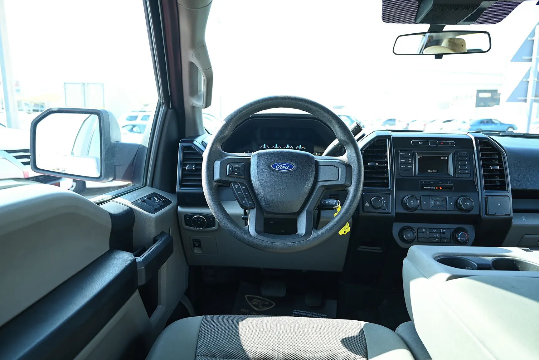 Used 2020 Ford F-Series Pickup F-150 XLT White – Steering Wheel & Instrument Cluster at First Choice Cars Sharjah